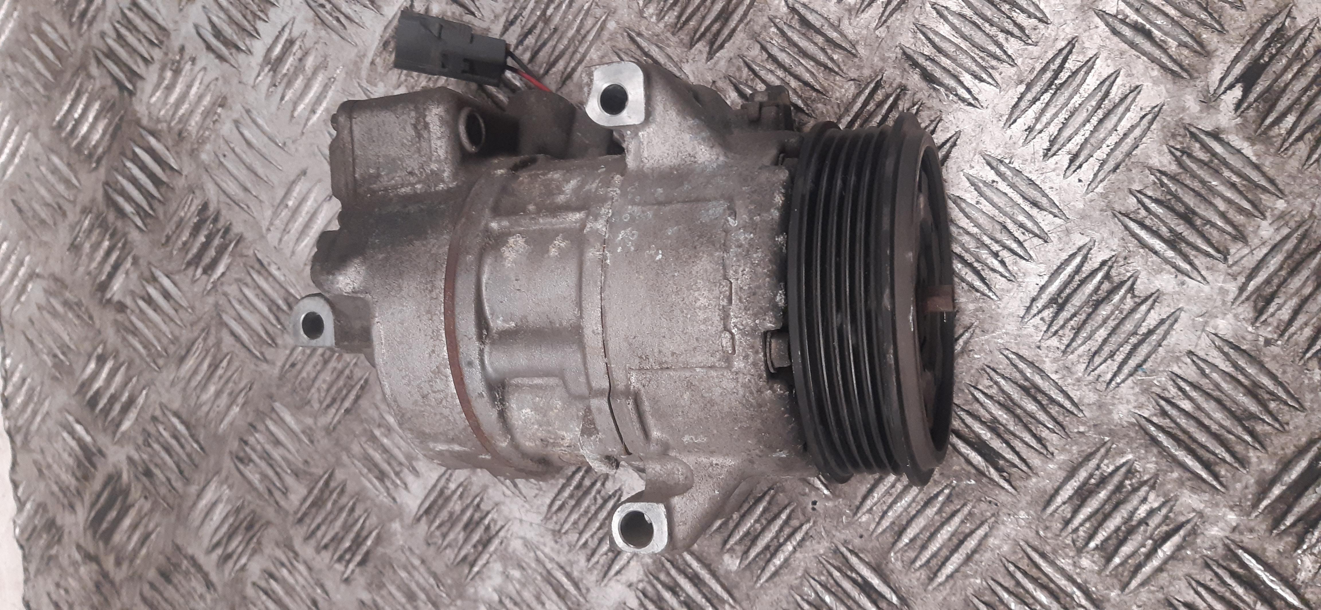 Compressore clima Mitsubishi Colt Smart Four Four 1.3B 4472209683 COMU701