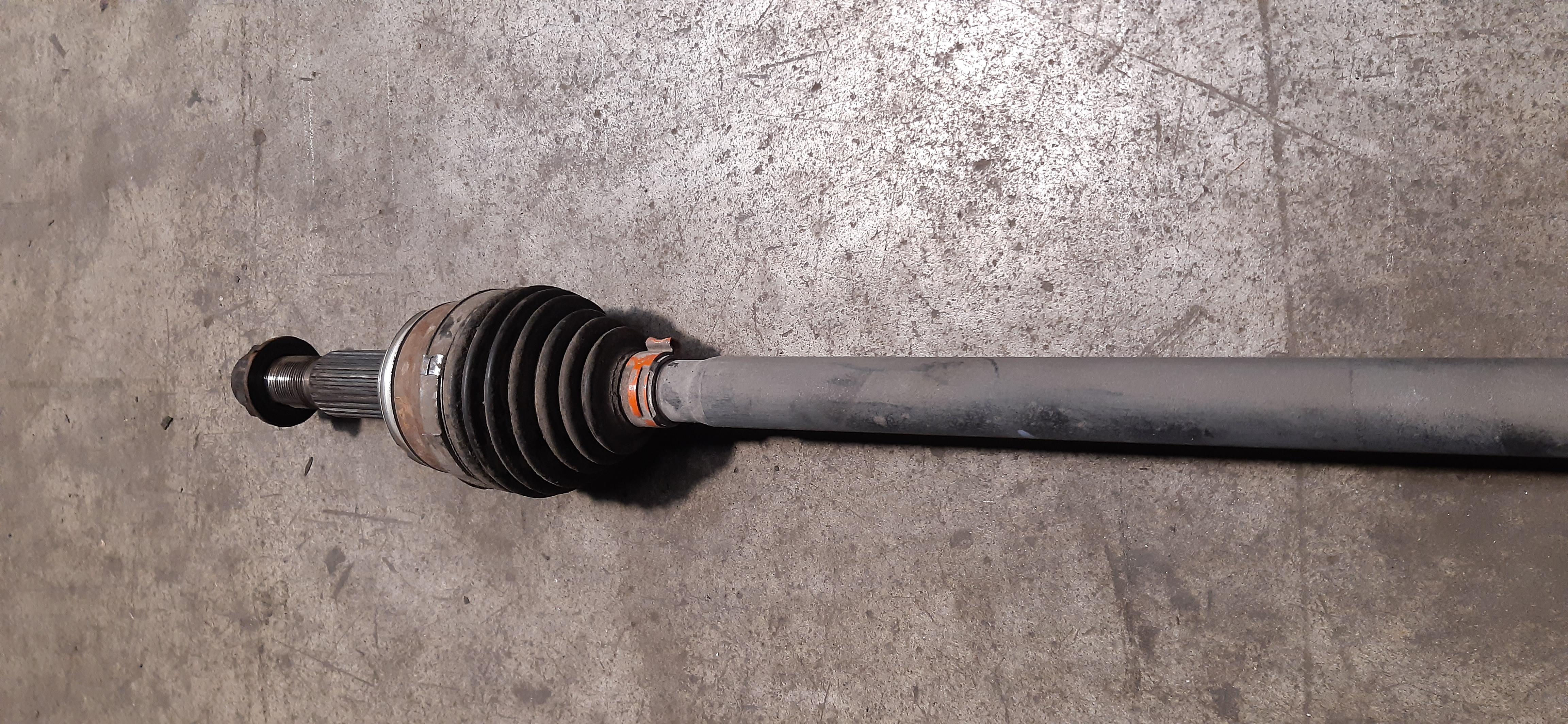 Semiasse Post SX Toyota Rav4 2.2TD 4X4 2009 2AD MECC854