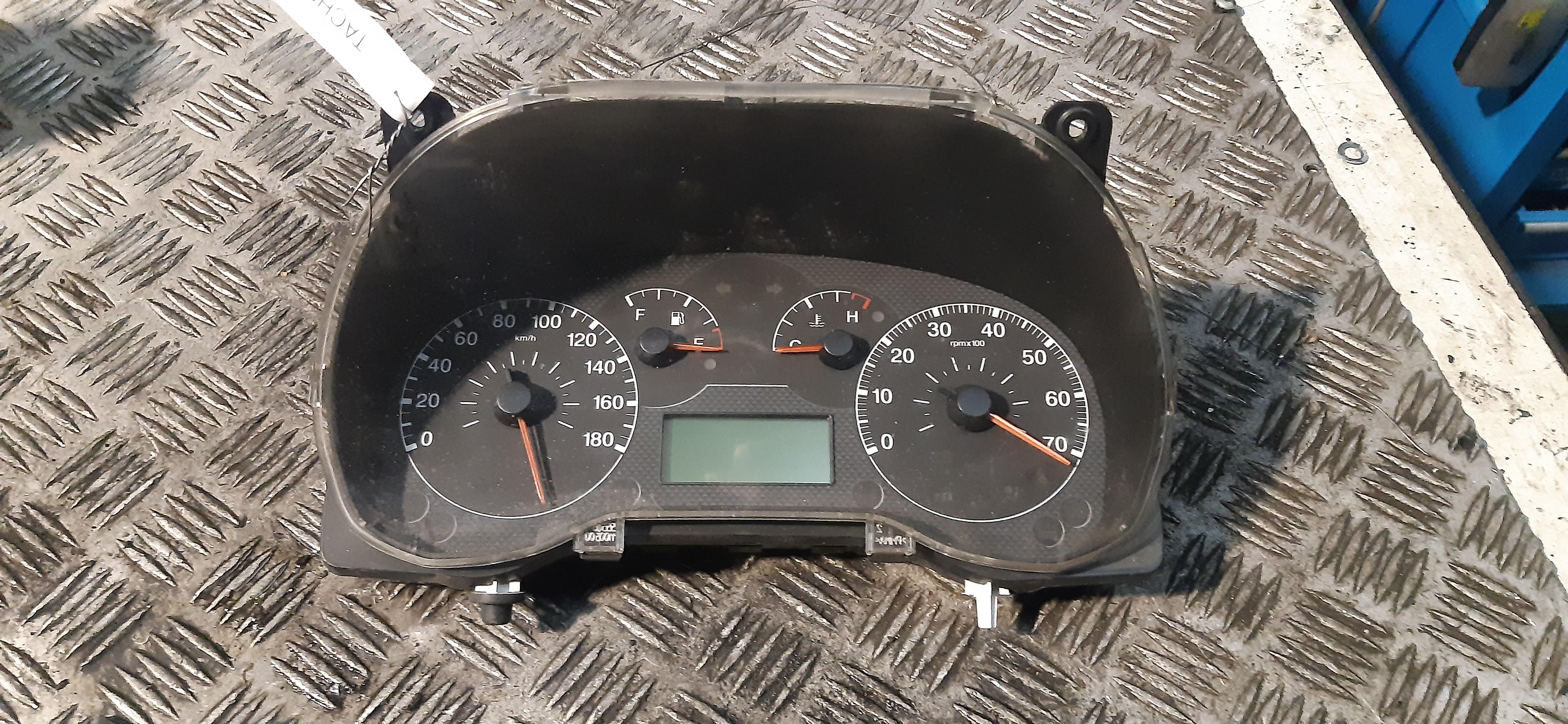 Tachimetro Peugeot Bipper 1.4HDI 2009 1359736080 TACH342 