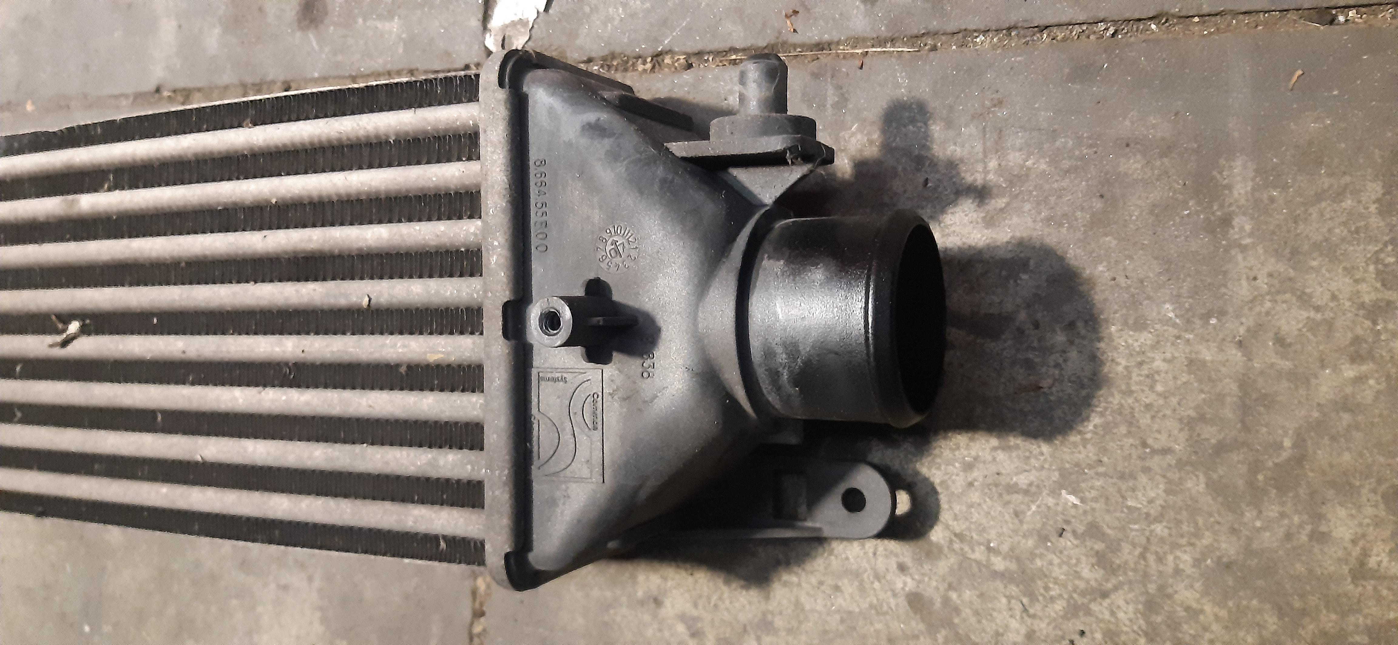 Intercooler Fiat Bravo 1.9JTD 2010 192A8000 INCO197