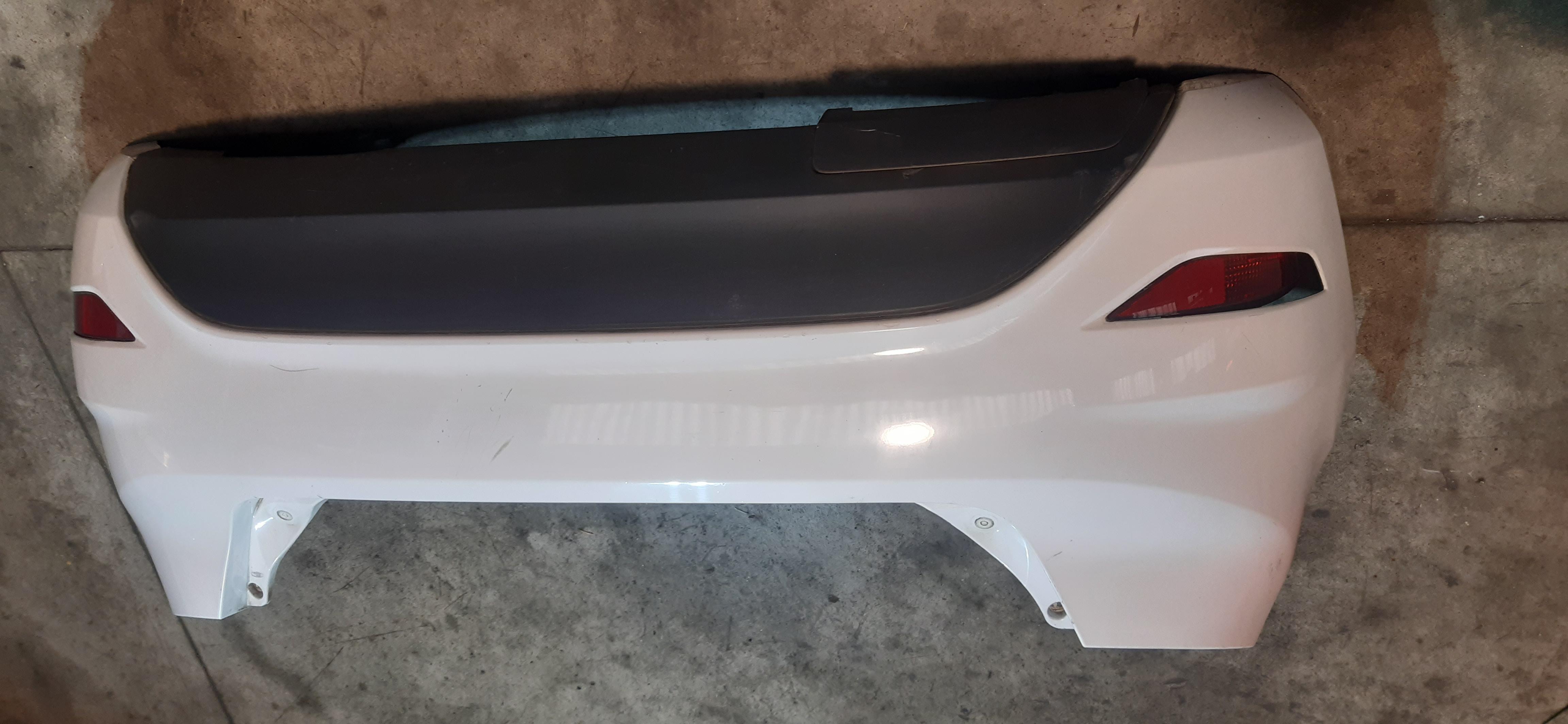 Paraurti post Ford Fiesta 5P 2010 BIANCO 