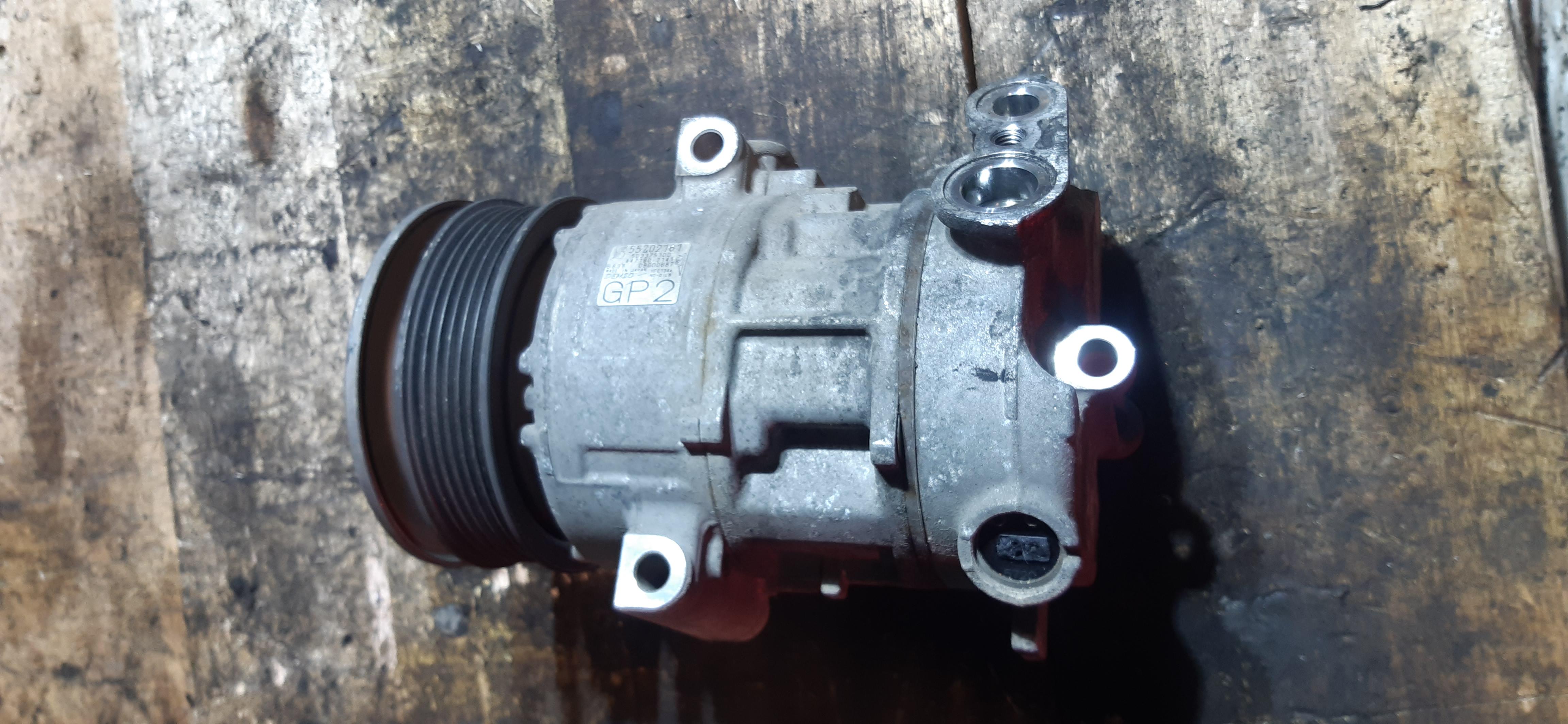 Compressore clima Fiat G. Punto 1.3MJ 199A2000 55702161 COMU730