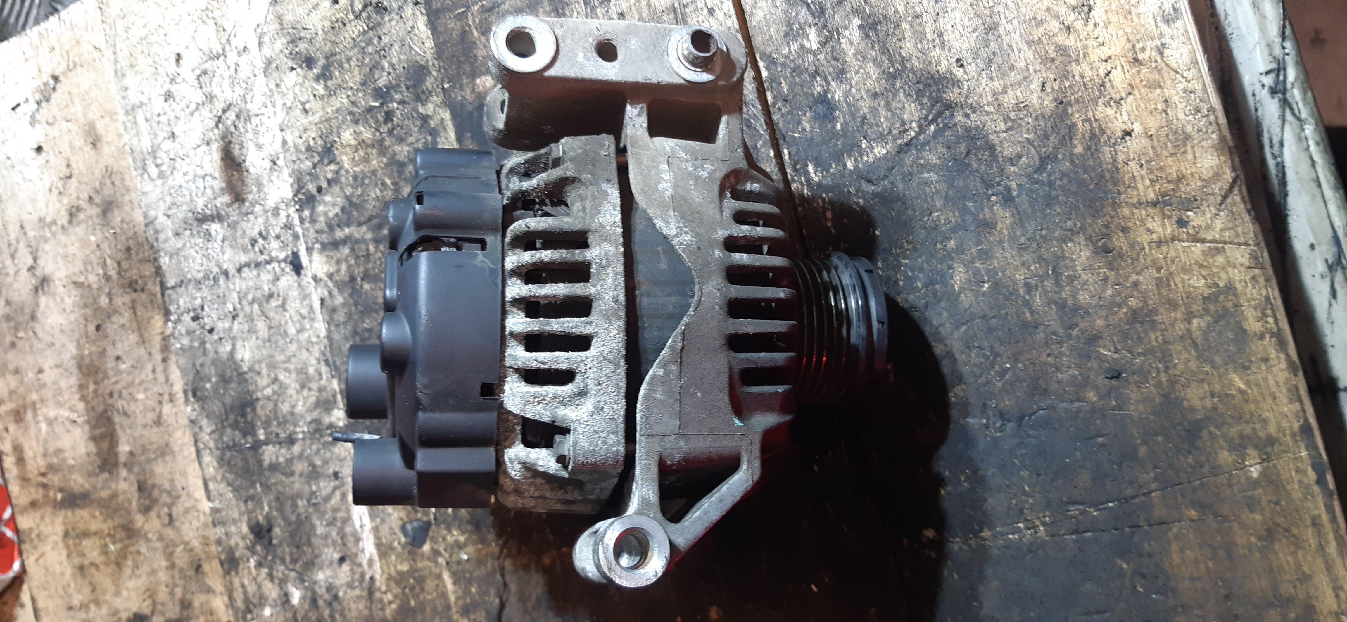 Alternatore Fiat G. Punto 1.3MJ 199A2000 46823547 ALT755