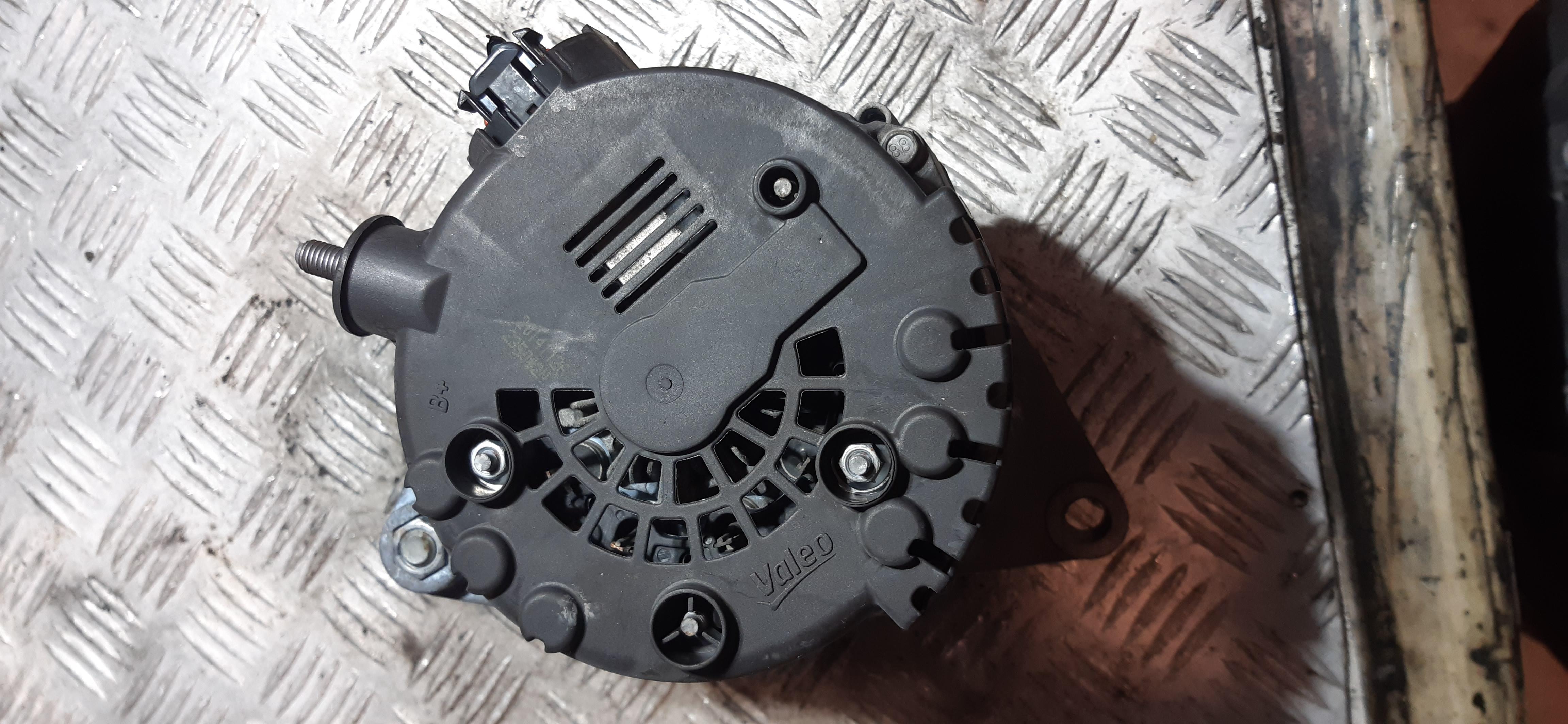 Alternatore Hyundai IX35 1.7TD D4FD 373002A850 ALT771