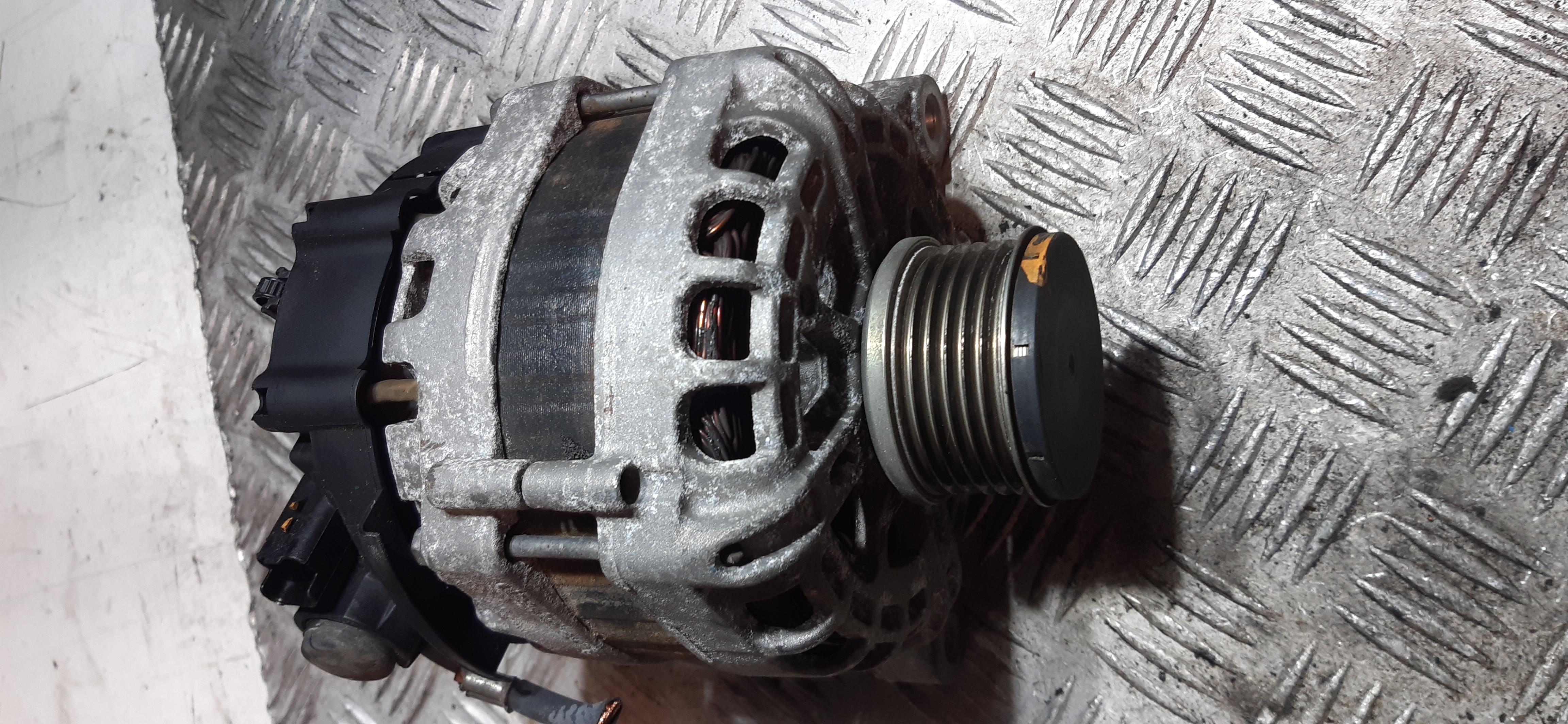 Alternatore Peugeot 208 1.2B 2019 HM05 9809391880 ALT773