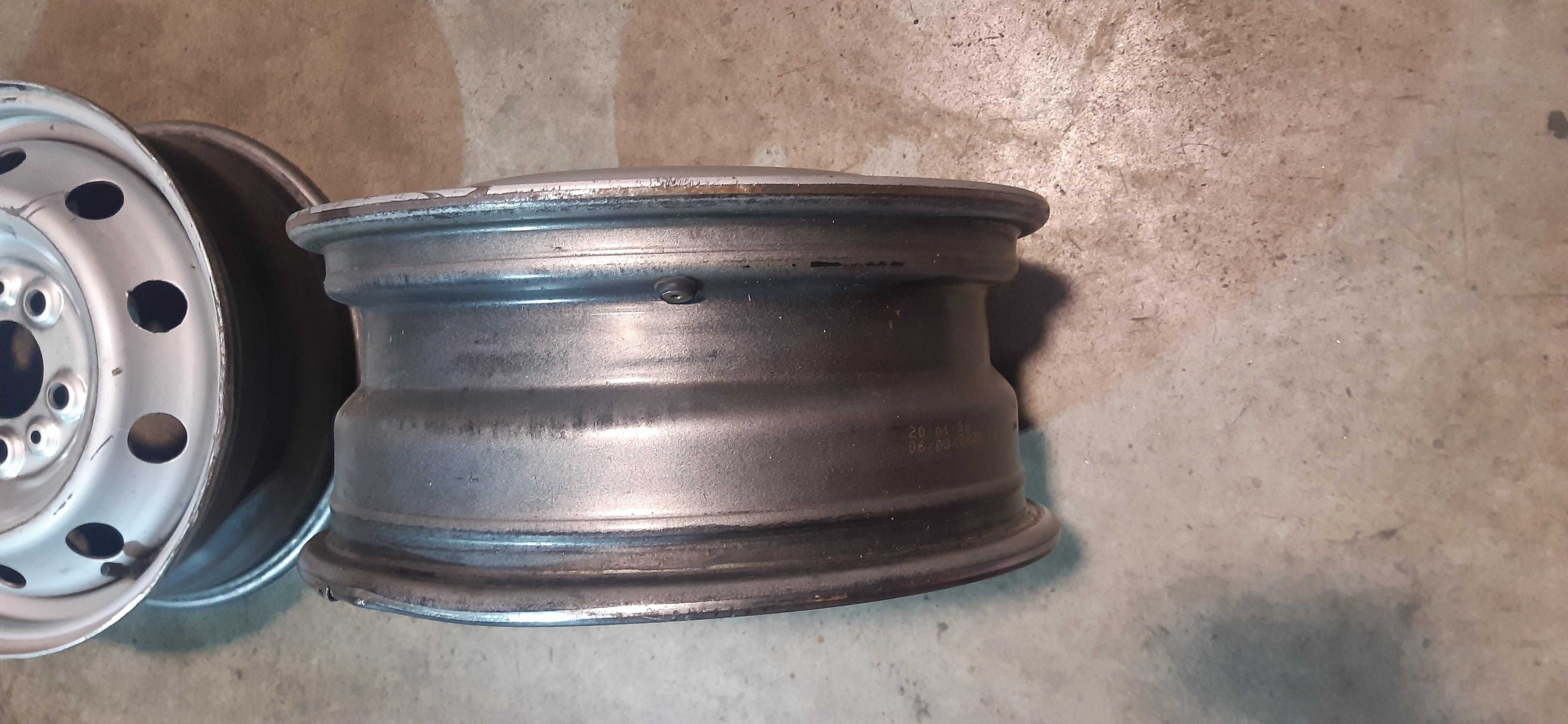 N.2 Cerchi in ferro 5 FORI Fiat Ducato 2.3MJ 2020 6JX15H2 ET63