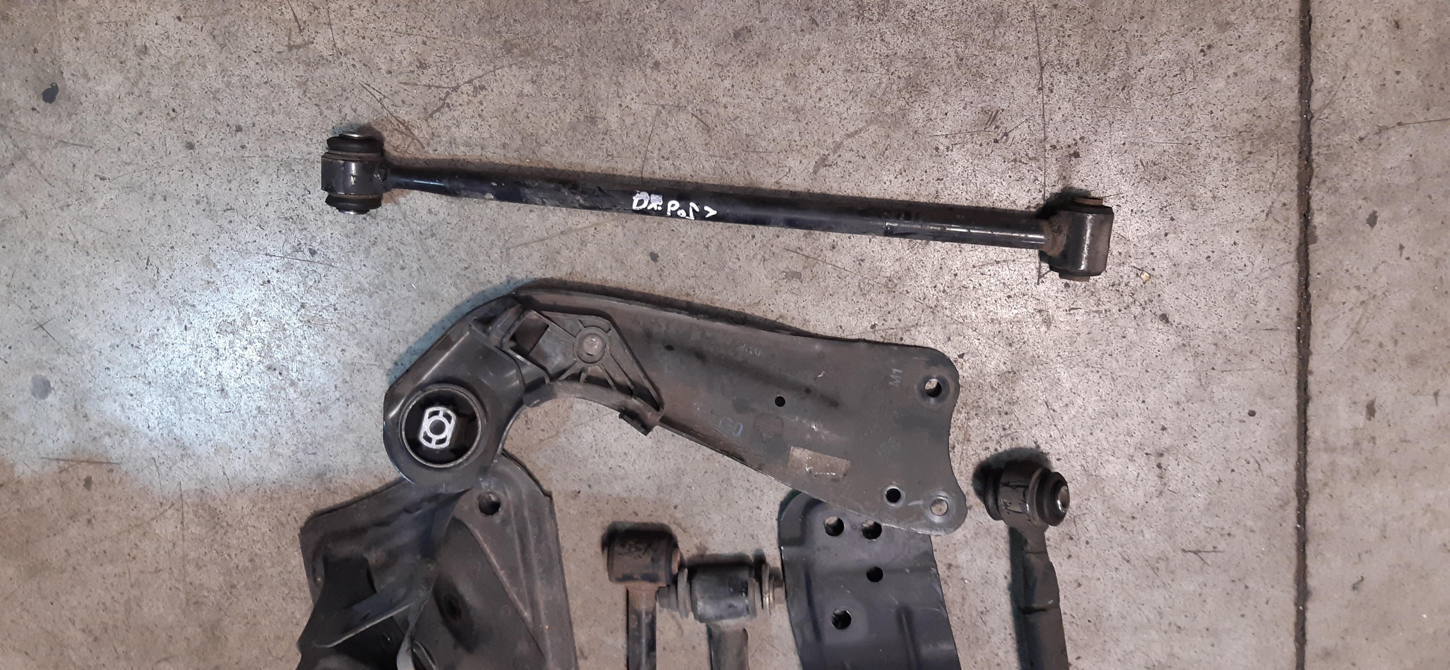 Culla differenziale più ponte assale posteriore Toyota Rav4 2.2TD 4X4 2009 MECC2061