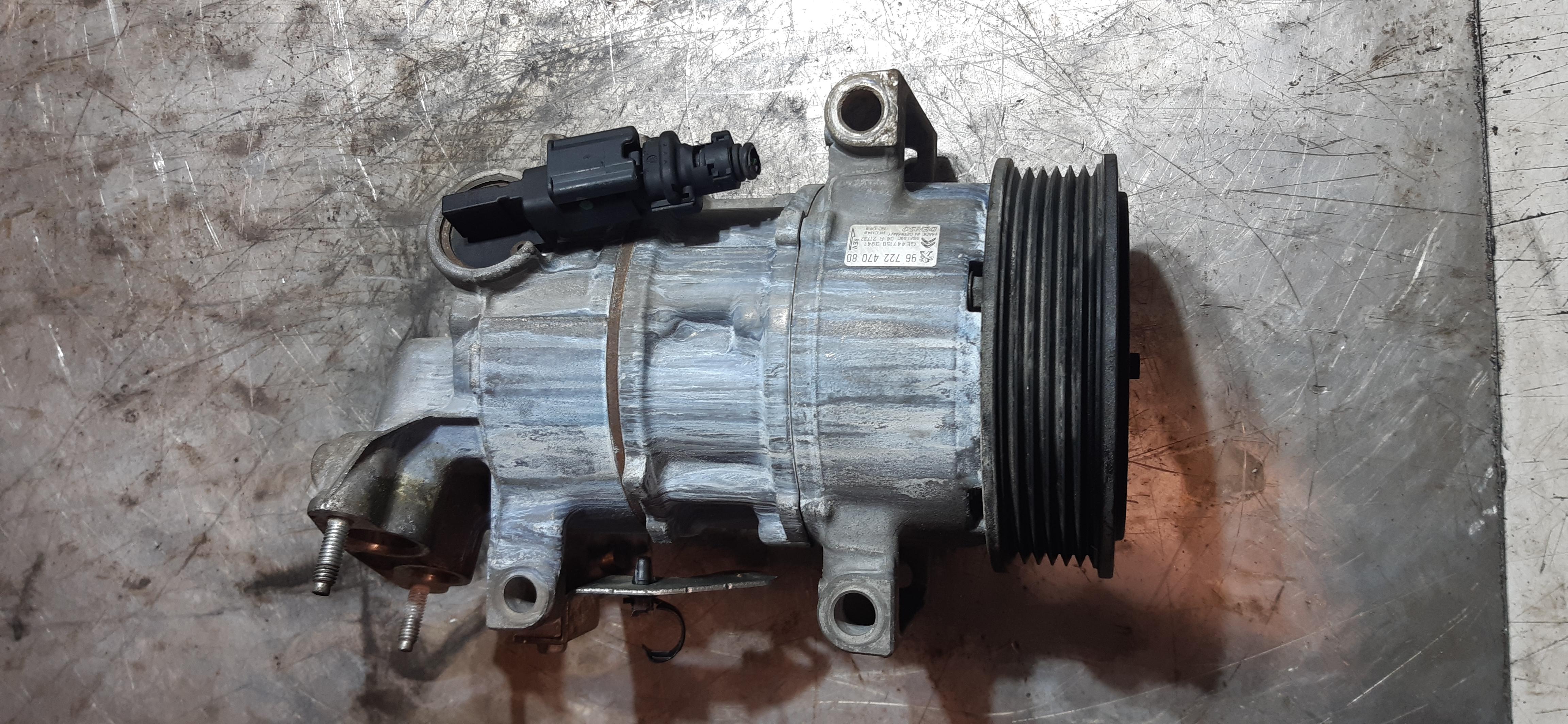 Compressore clima Peugeot 208 1.2B 2014 HM01 9672247080 COMU766