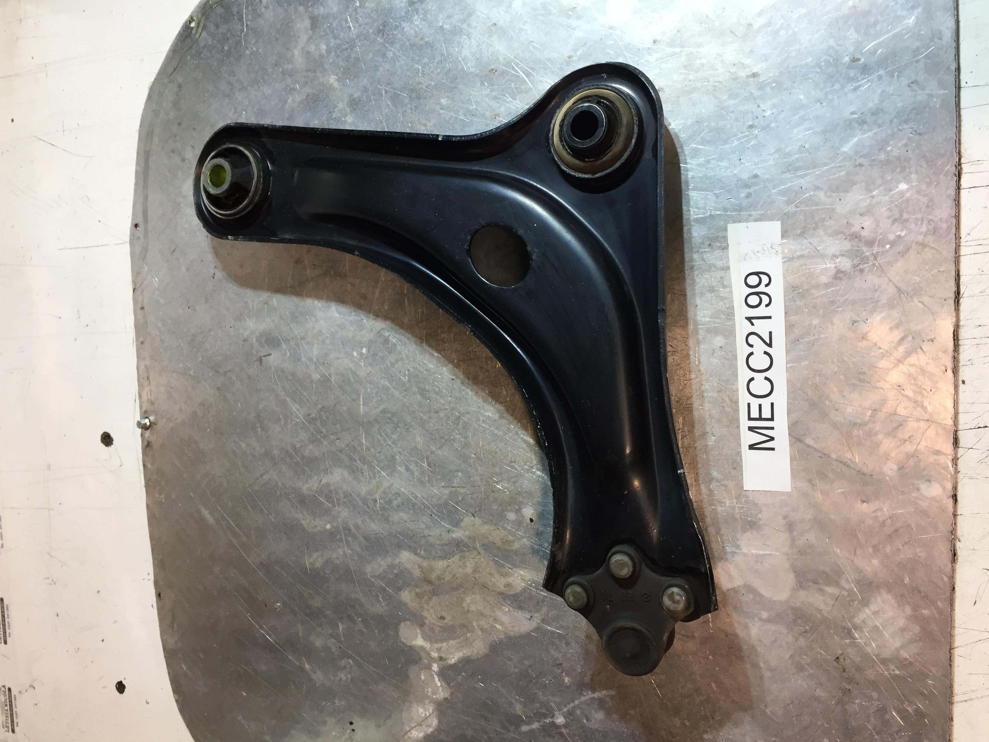 TRAPEZIO ANTERIORE SX PEUGEOT 208 1.2B 2014 5p HM01 MECC2199