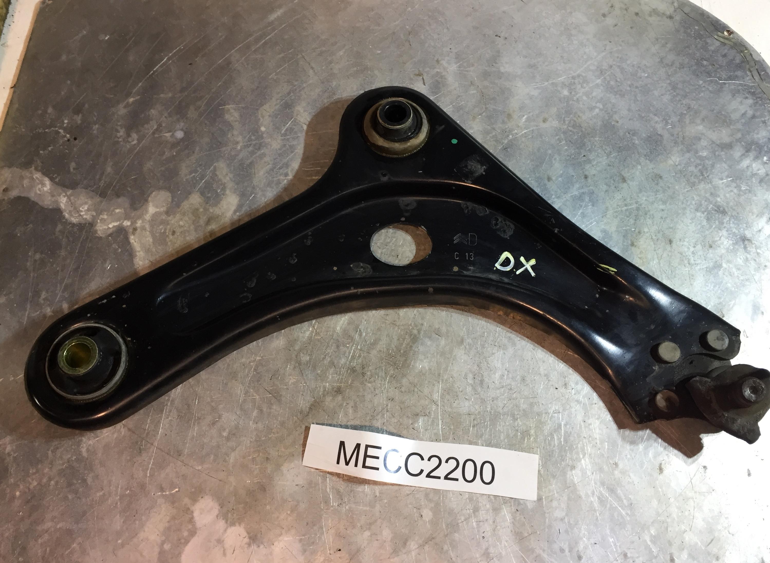 TRAPEZIO ANTERIORE DX PEUGEOT 208 1.2B 2014 HM01 MECC2200