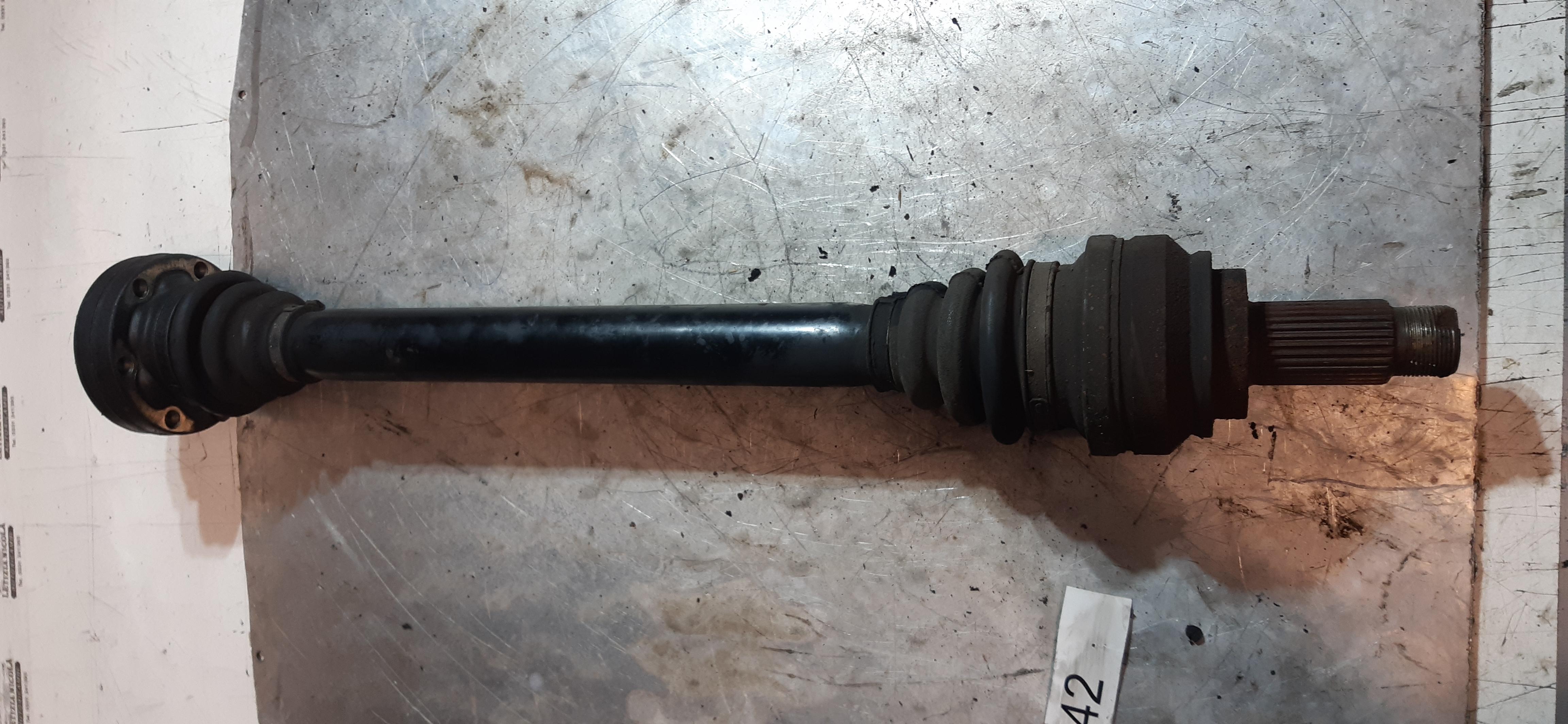 Semiasse Post DX BMW 530XD 3.0 4X4 2008 306D3 7572419 MECC2242