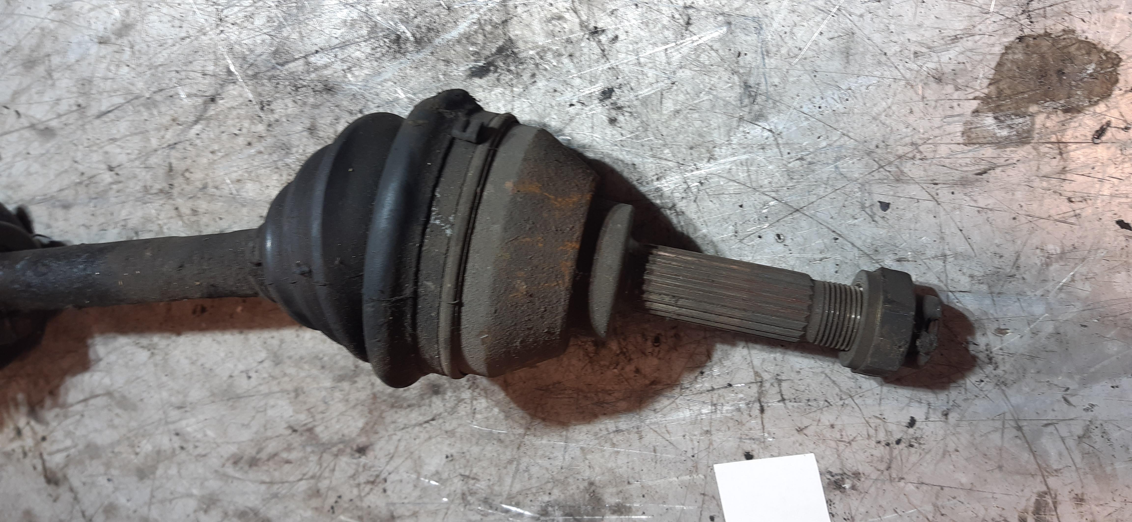 Semiasse Ant SX Fiat Panda 1990 MECC2588