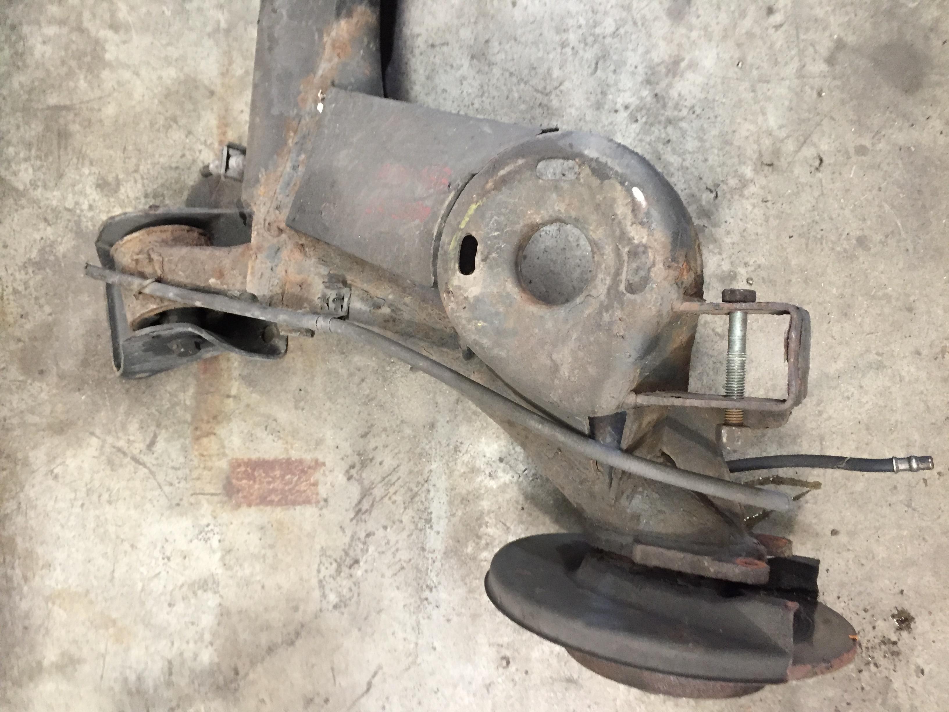 PONTE ASSALE POST AUDI A3 1.6B 2000 AEH MECC2733