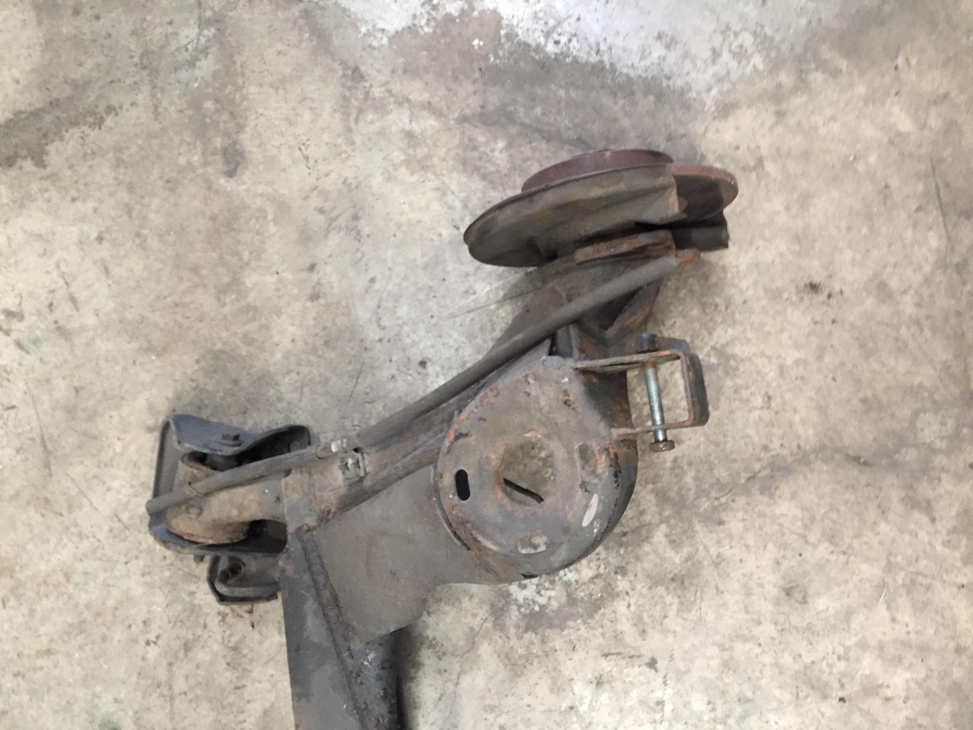 PONTE ASSALE POST AUDI A3 1.6B 2000 AEH MECC2733