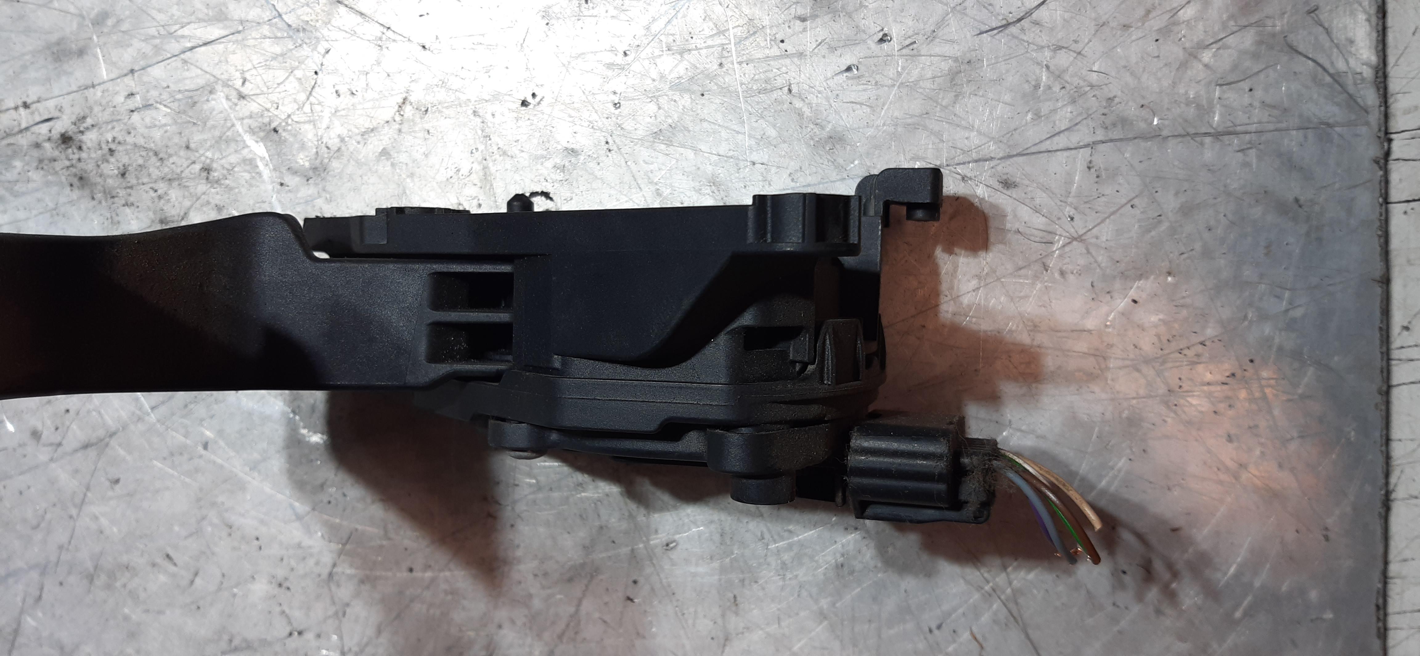 Pedale acceleratore Renault Clio 1.5DCI 2014 5P SW 180029347R PEDAU338