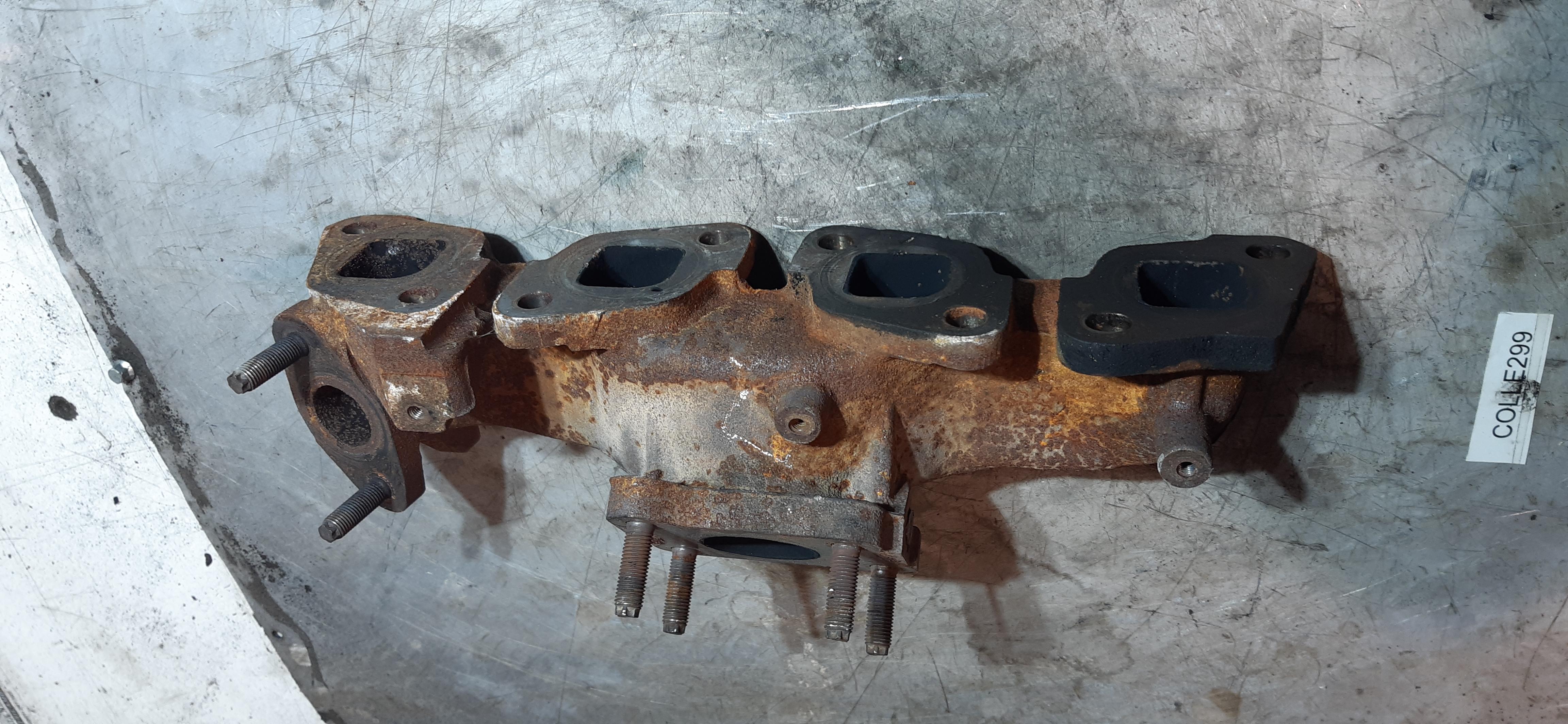 Collettore di scarico  Nissan Navara 2.5D YD25 COLLE299