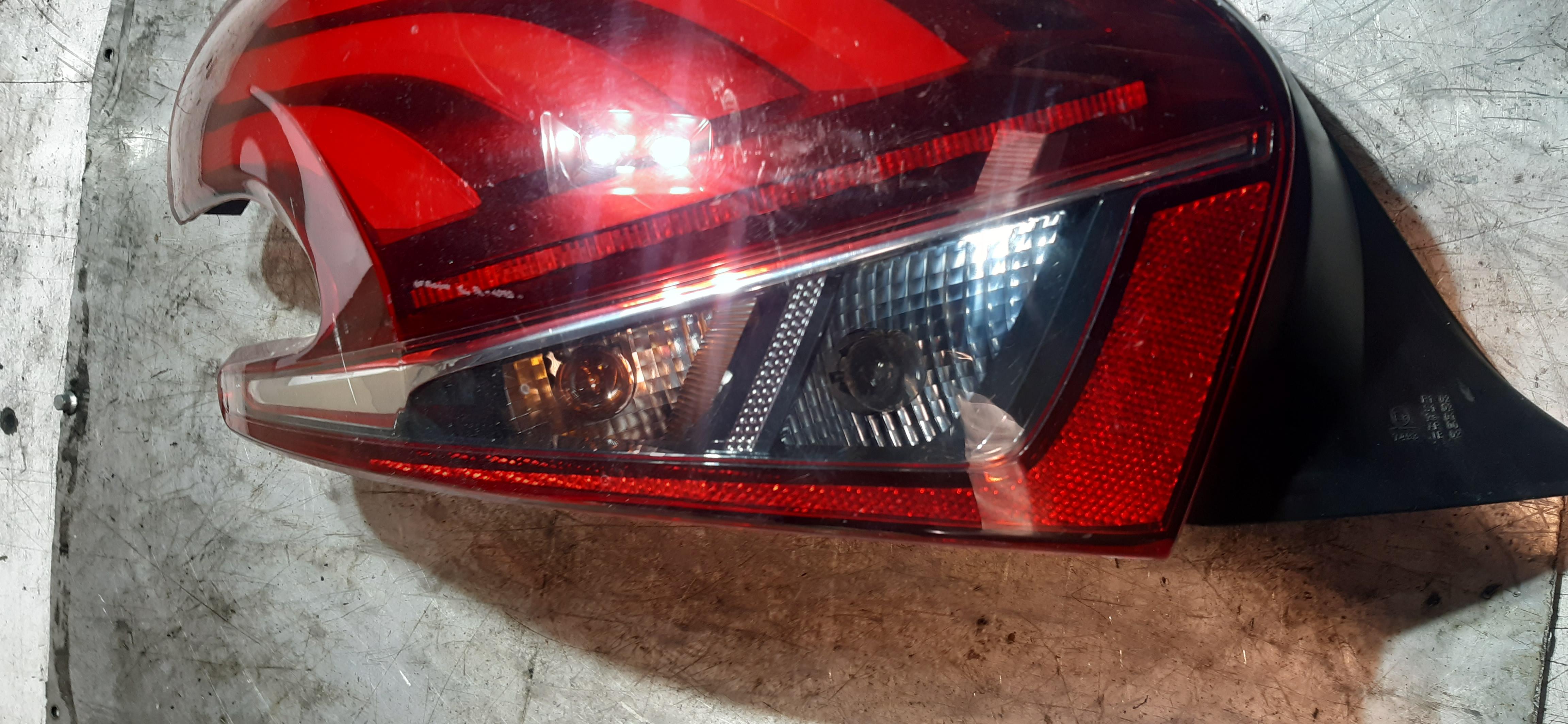 FANALE POST SX A LED PEUGEOT 208 1.2B 2016 00197033 FANU1329