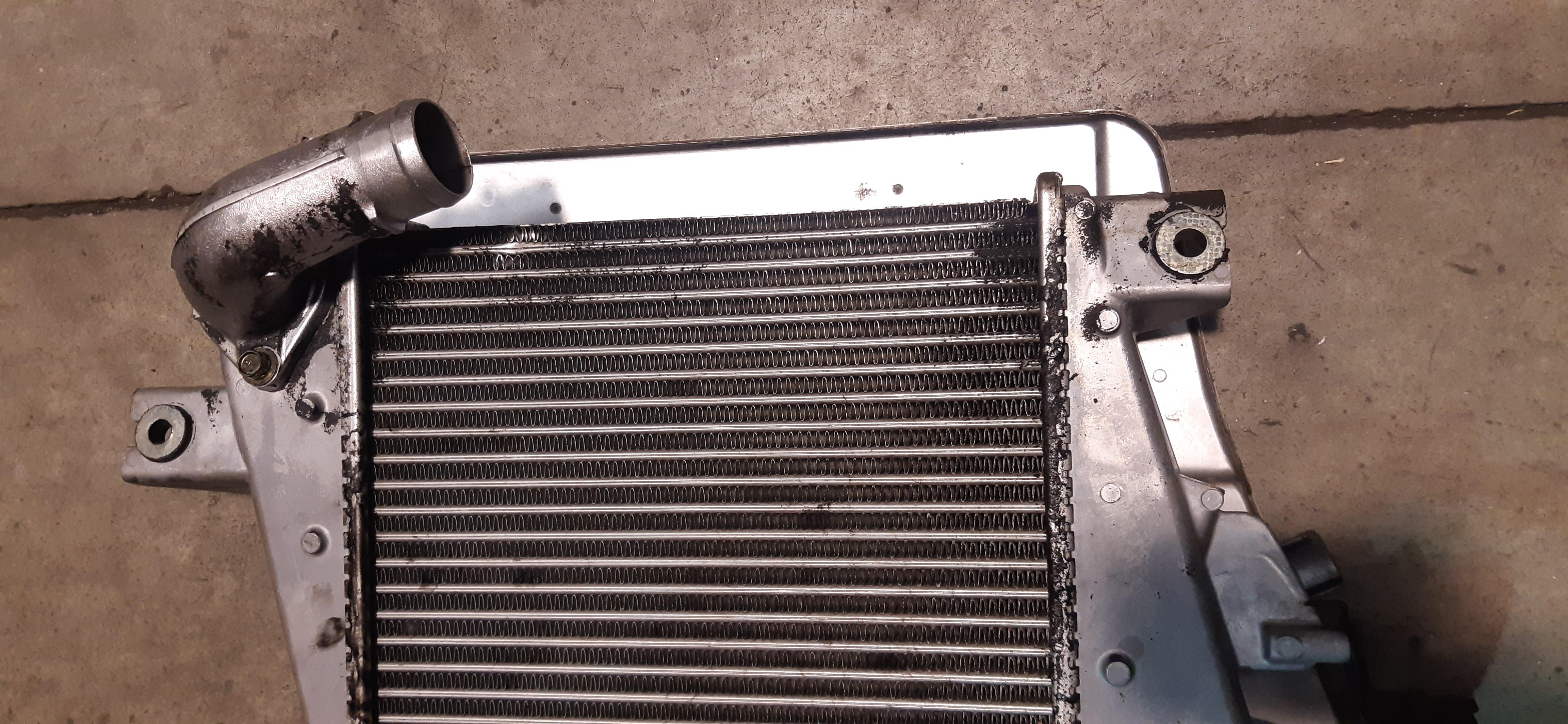 INTERCOOLER NISSAN X-TRAIL 2.2 YD22 INCO210