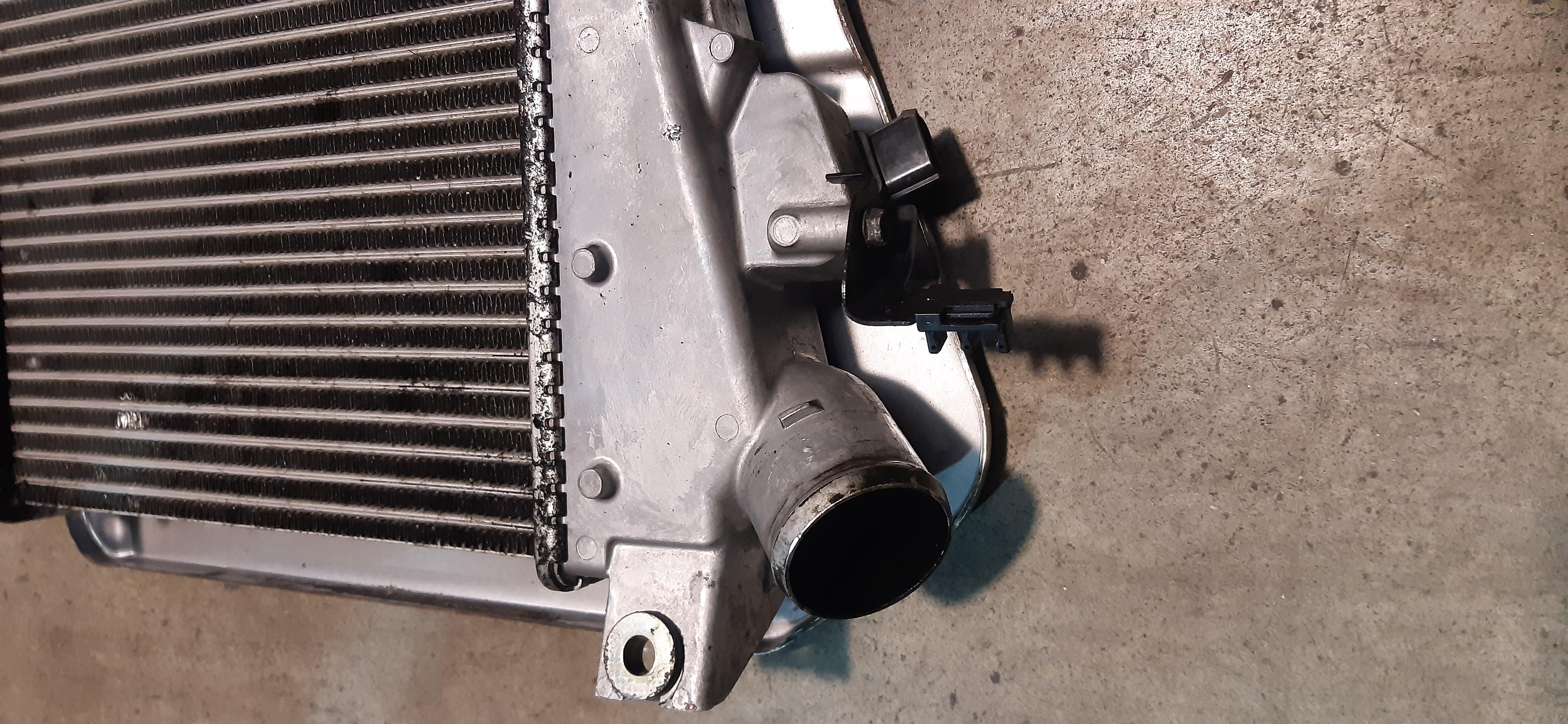 INTERCOOLER NISSAN X-TRAIL 2.2 YD22 INCO210