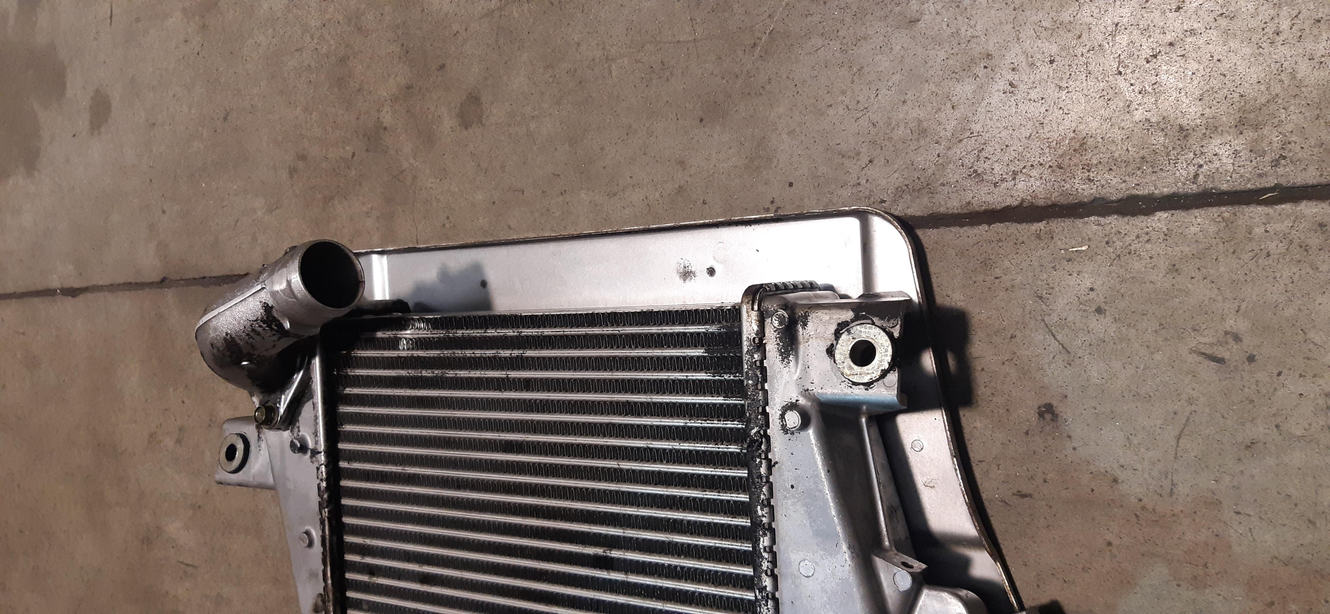 INTERCOOLER NISSAN X-TRAIL 2.2 YD22 INCO210