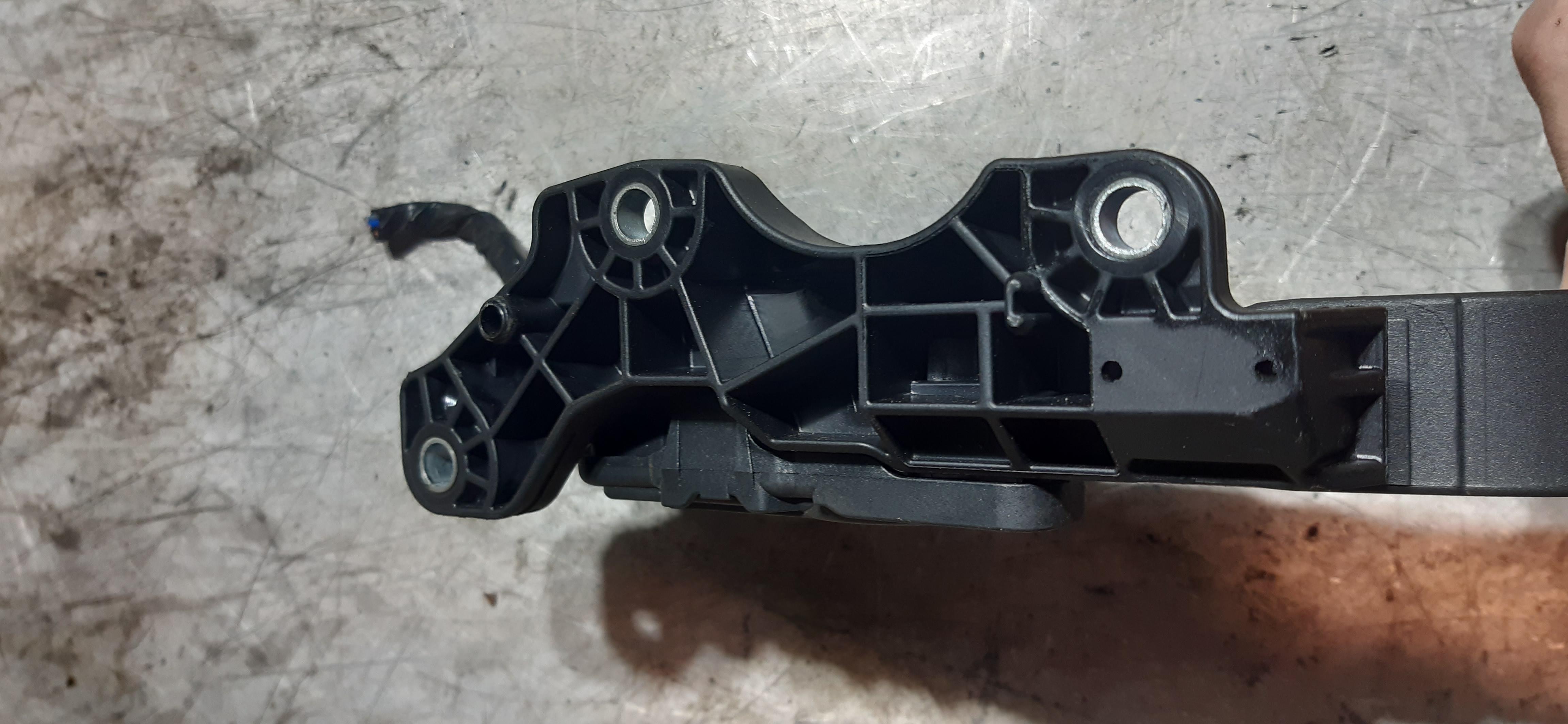 PEDALE ACCELERATORE FORD S-MAX 2.0TDCI 2012 7P 6G929F836 PEDAU340