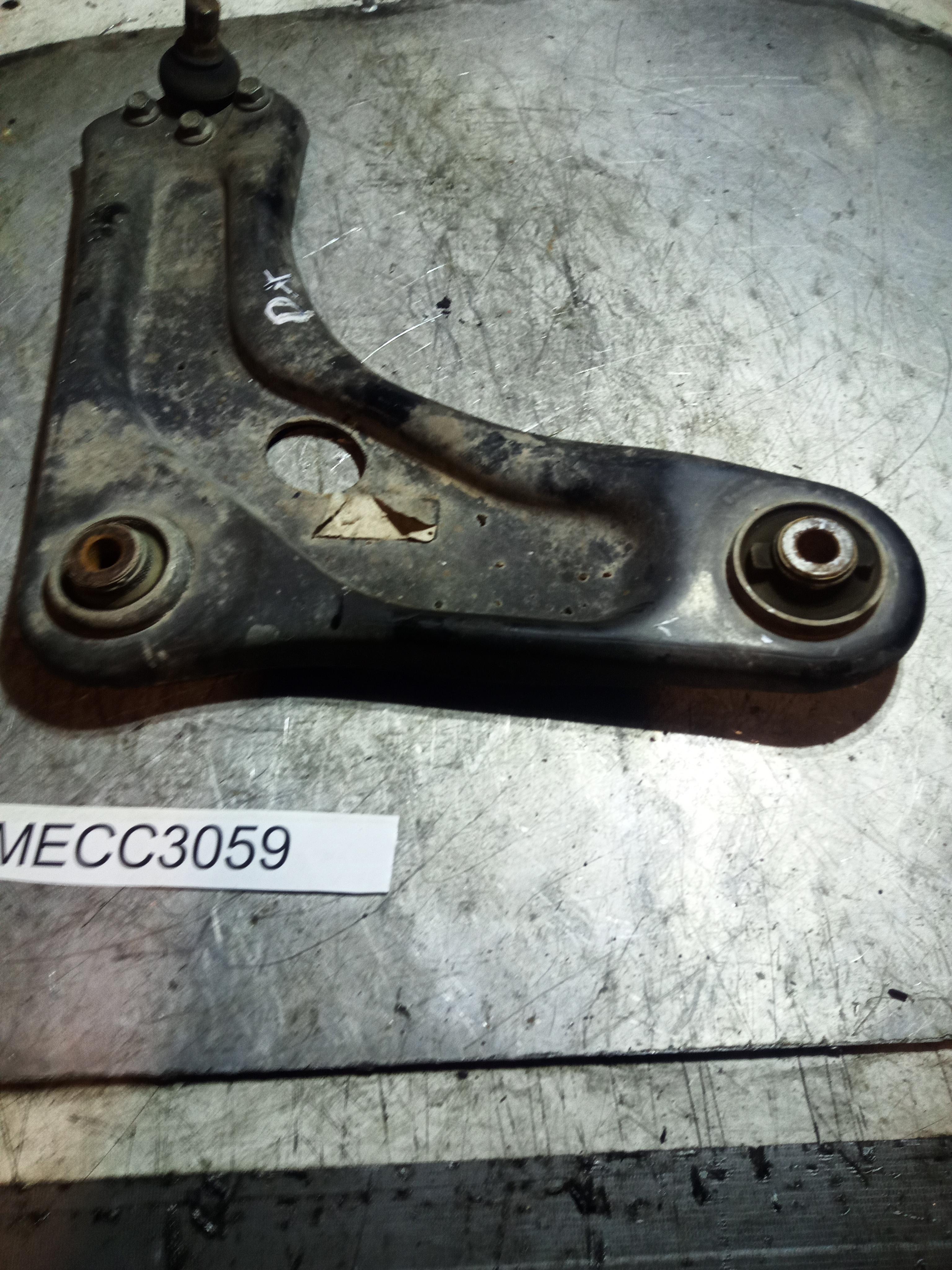 TRAPEZIO ANTERIORE DESTRO PEUGEOT 207 1.6TB 2010 MECC3059