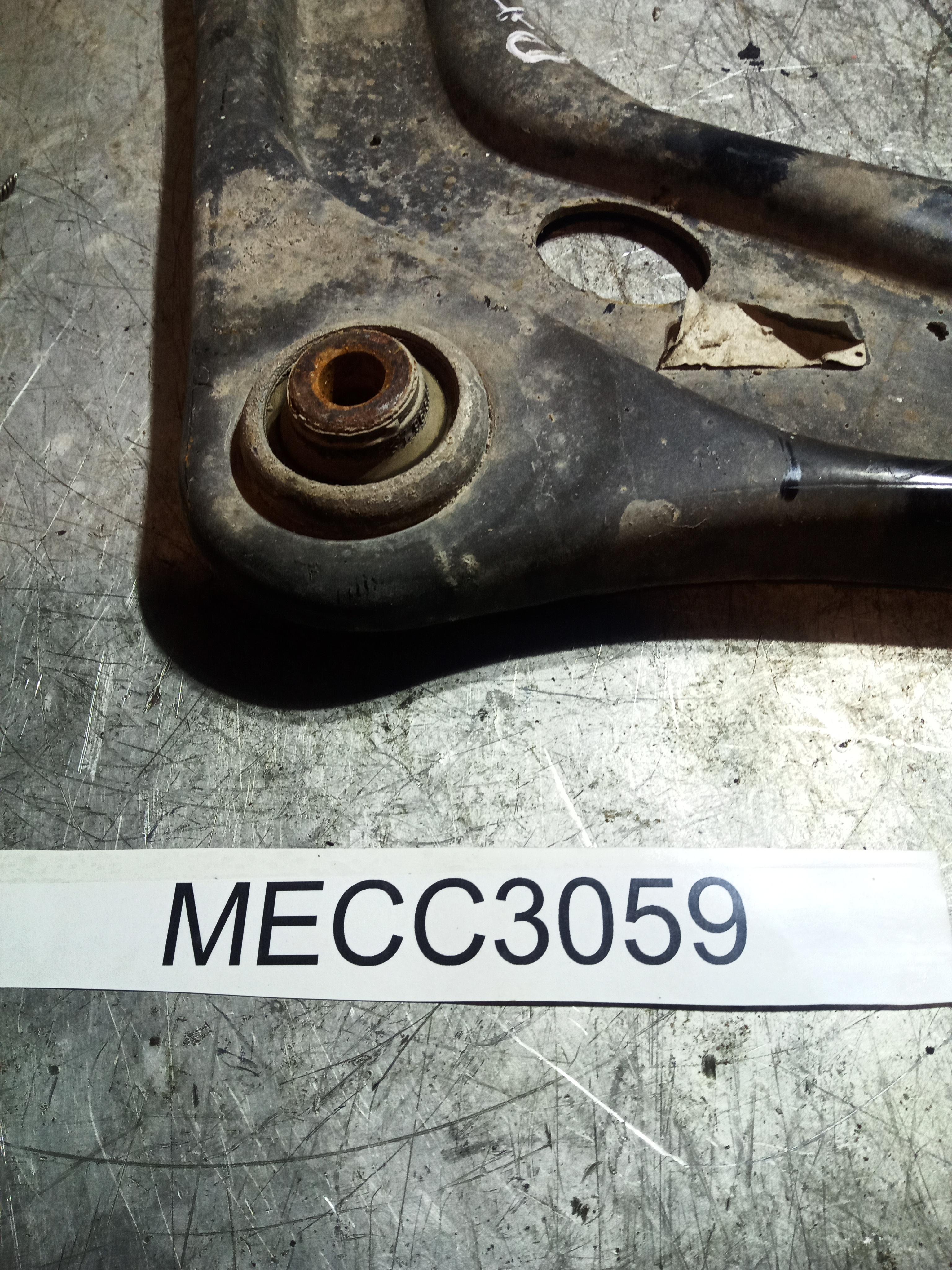 TRAPEZIO ANTERIORE DESTRO PEUGEOT 207 1.6TB 2010 MECC3059