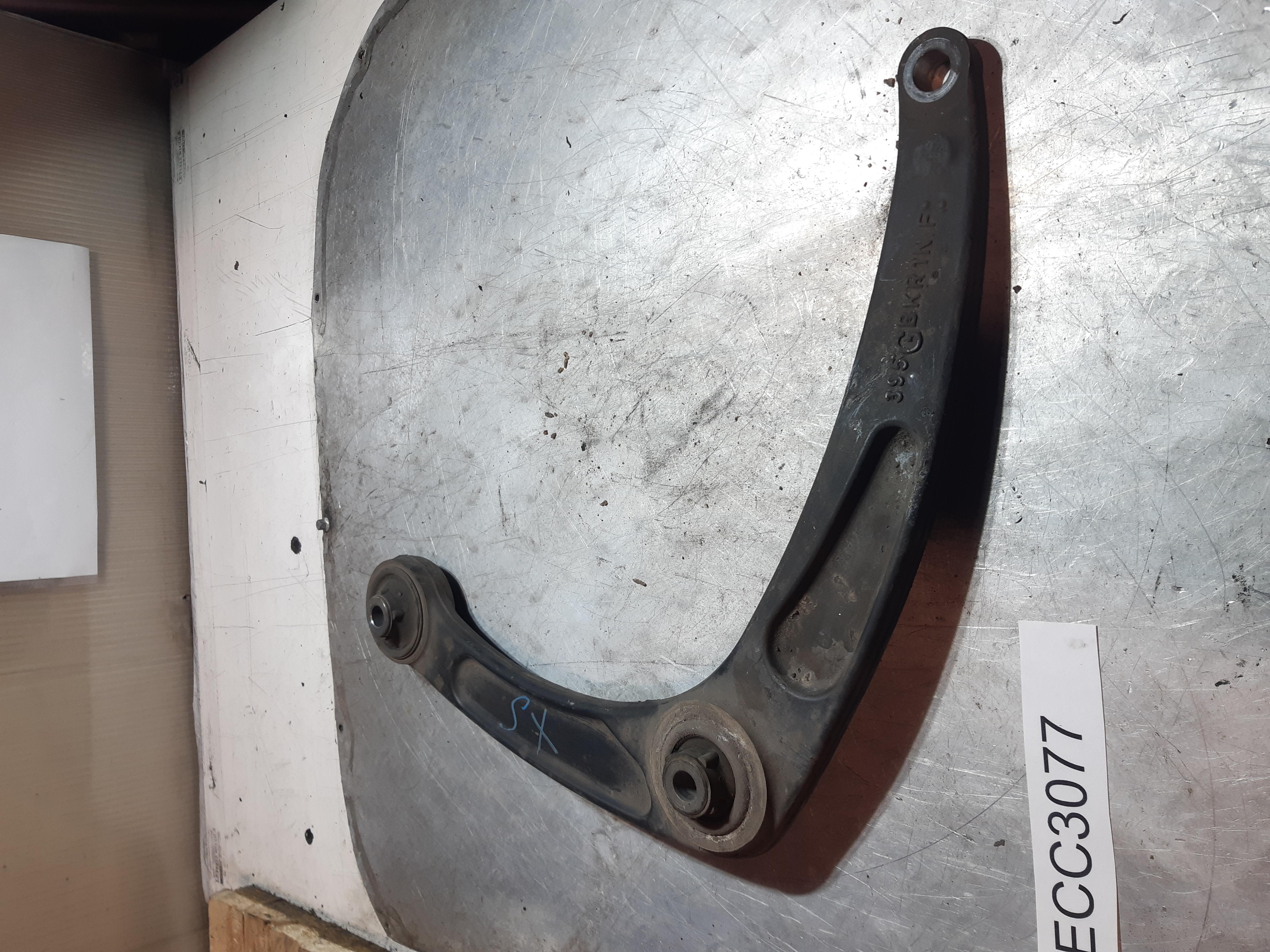 TRAPEZIO ANTERIORE SINISTRO PEUGEOT 307CC 1.6B 2005 NFU MECC3077