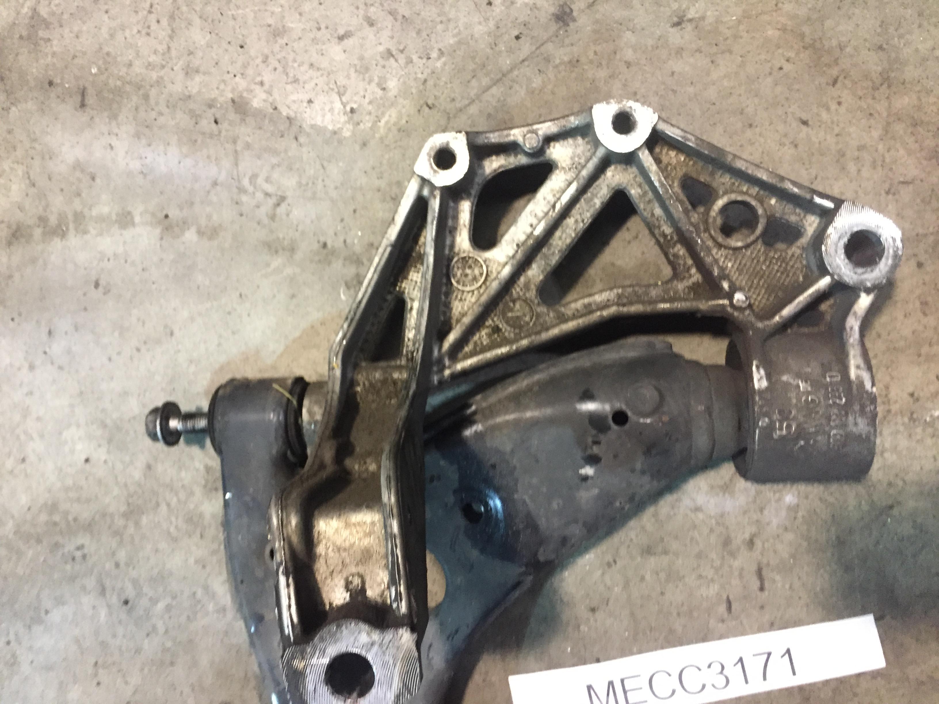 TRAPEZIO ANTERIORE SINISTRO CON SUPPORTO VW POLO 1.4 TDI + 1.4 BENZINA 2001 MECC3171