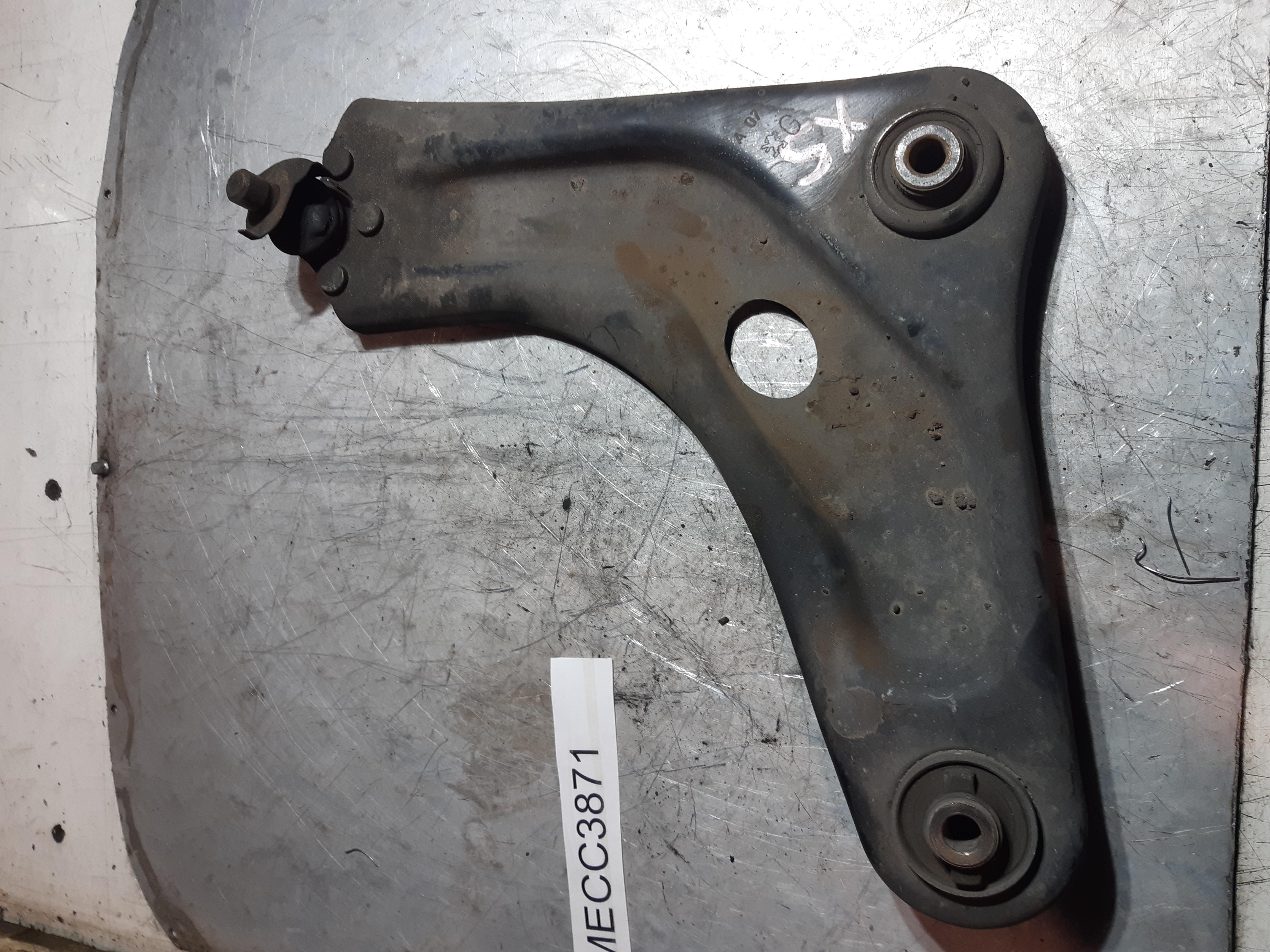 TRAPEZIO ANTERIORE SINISTRO PEUGEOT 207 1.6HDI 2008 MECC3871