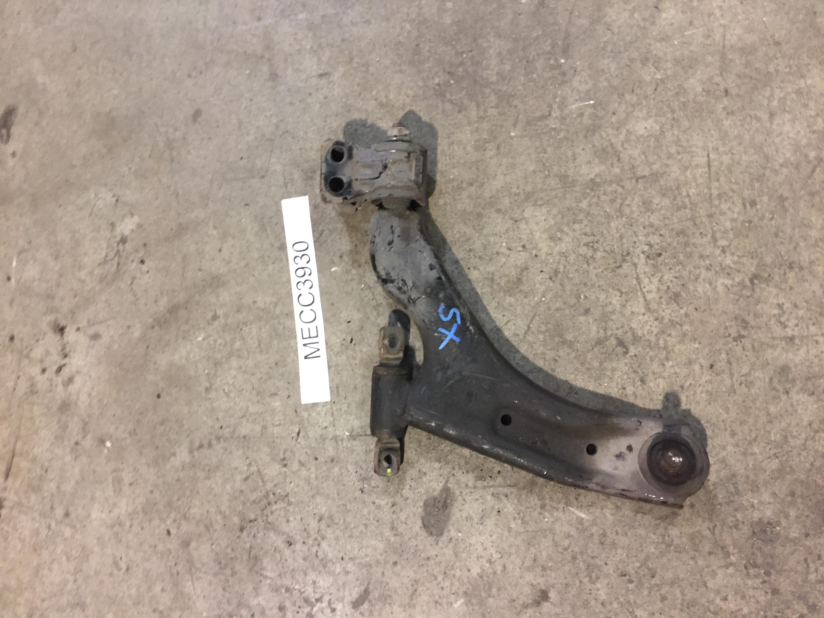 TRAPEZIO ANTERIORE SINISTRO CHEVROLET SPARK 1.0B MECC3930