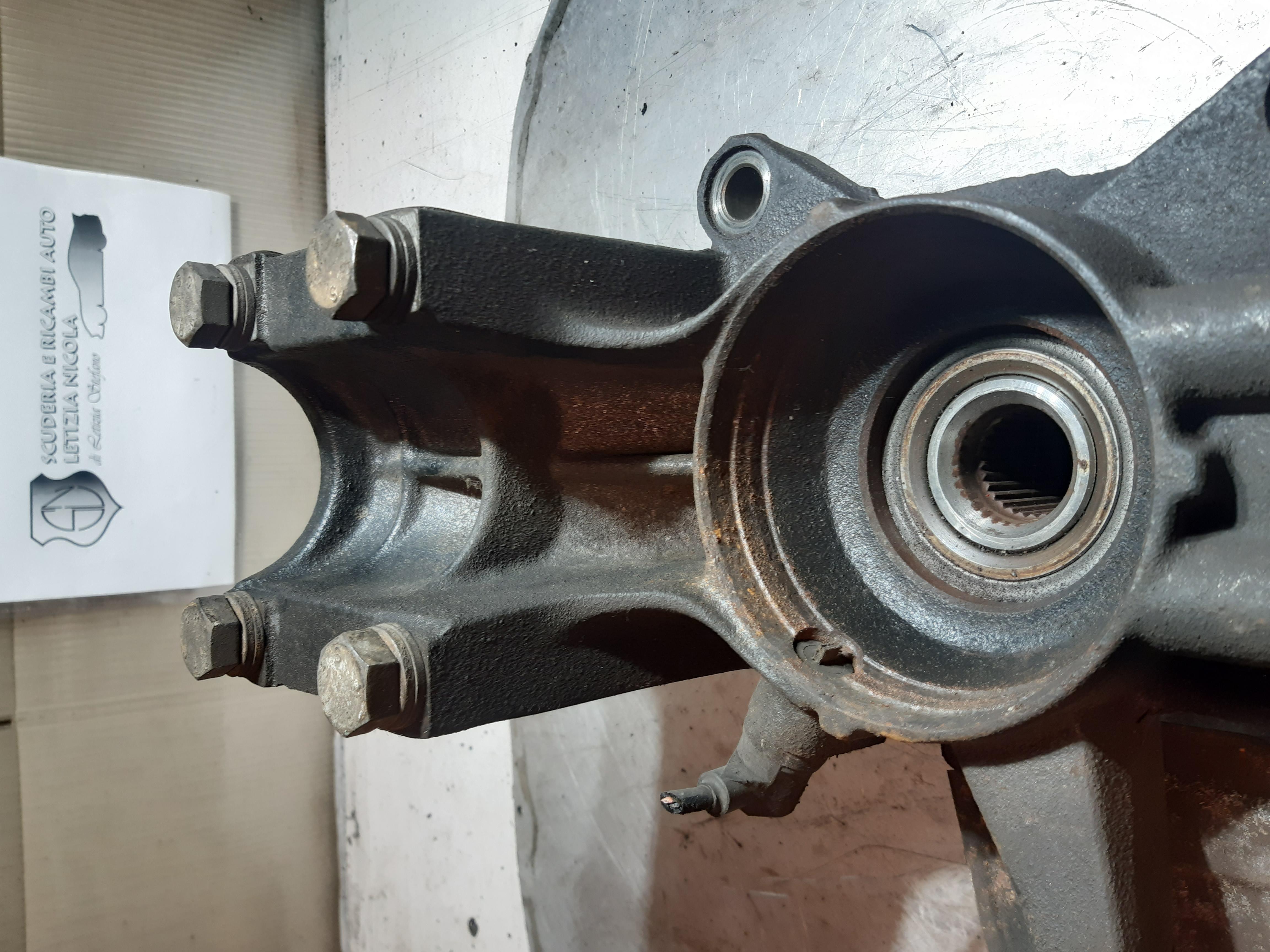 MOZZO ANTERIORE DESTRO FIAT DUCATO 2.8JTD MECC4063