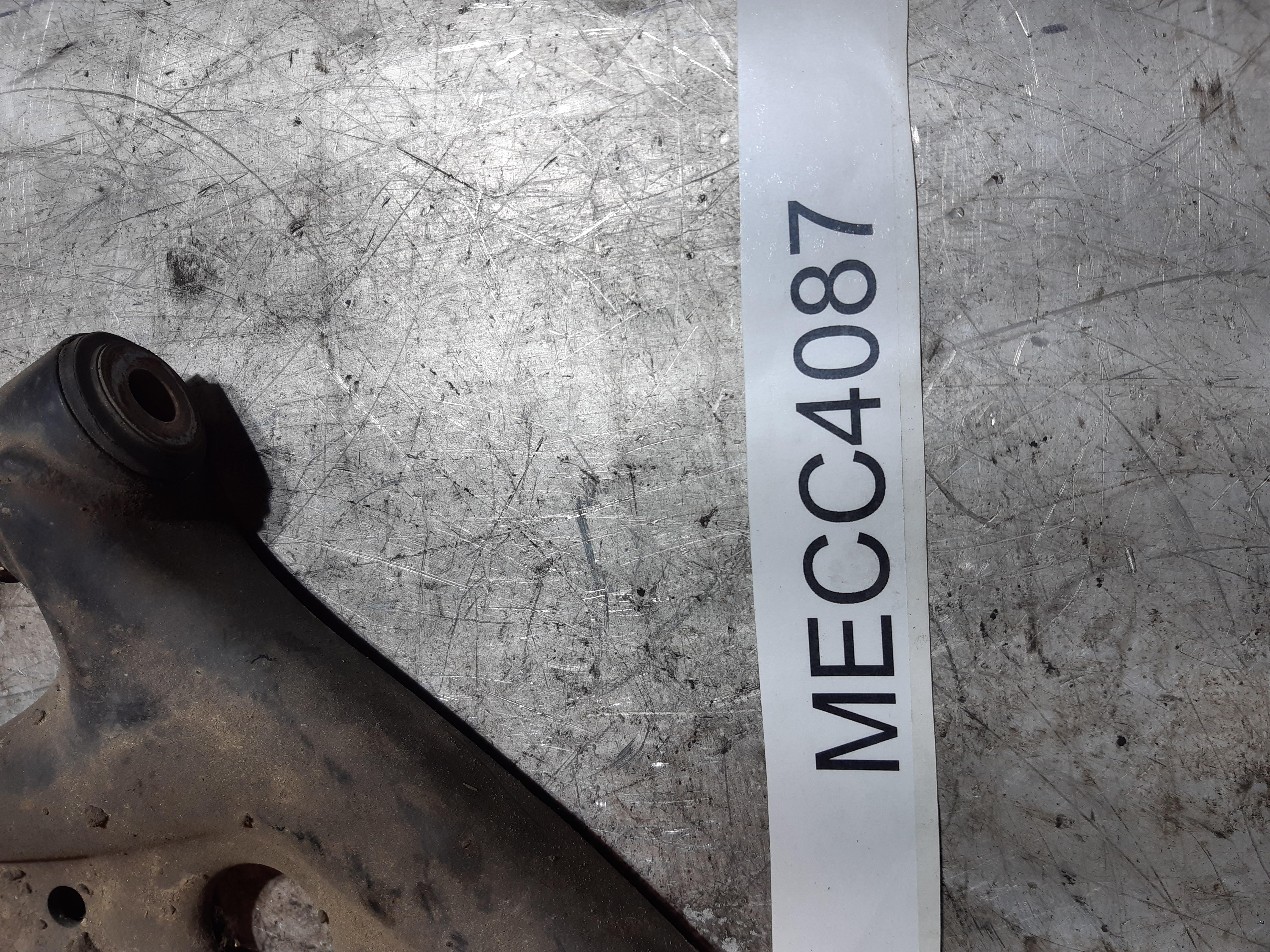 TRAPEZIO ANTERIORE DESTRO MAZDA 2 1.3B 2007 MECC4087