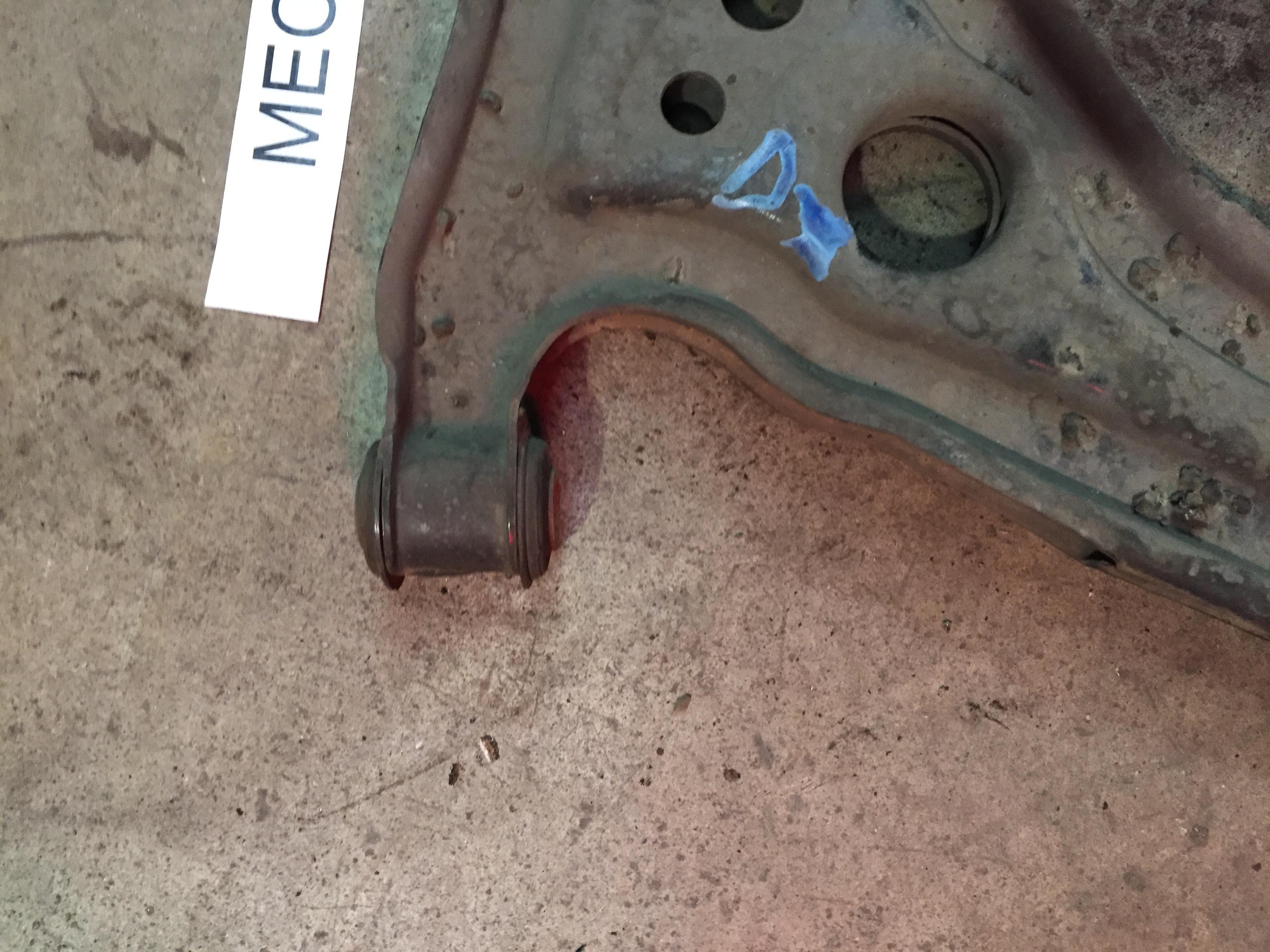 TRAPEZIO ANTERIORE DESTRO CHEVROLET KALOS 1.2B 2007 MECC4216