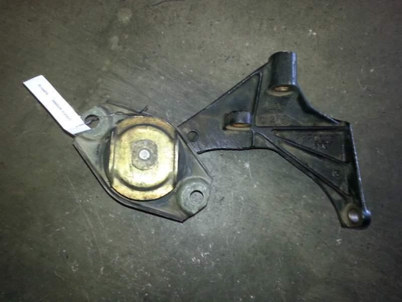 Supporto motore alfa romeo 156