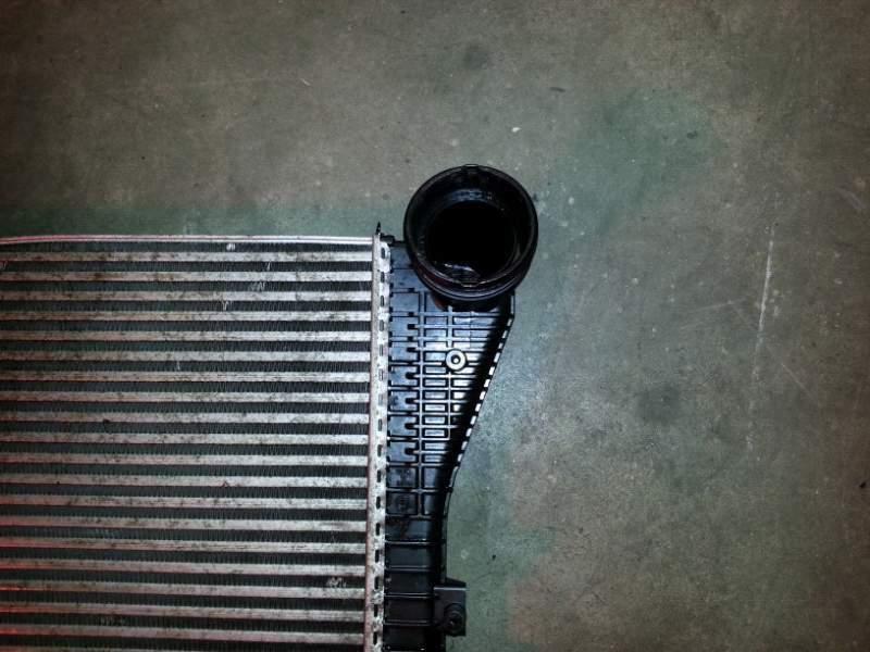 Radiatore intercooler usato Audi A3 2.0 tdi 2006