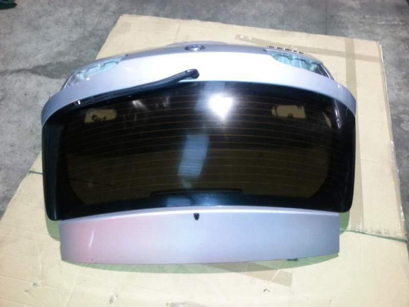 Portellone post Fiat Croma 2008 leggermente ammaccato