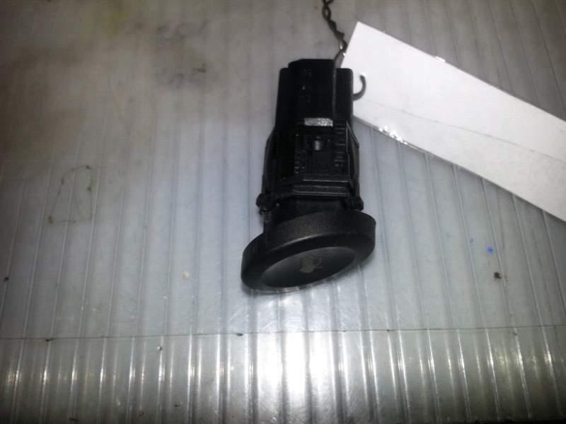 Pulsante apertura baule per ford fiesta 1.4 tdci del 2008