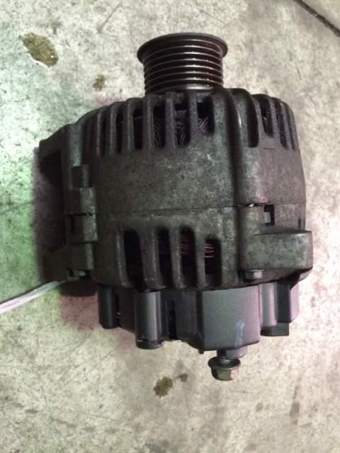 Alternatore Renault Megane Scenic 1.9 DCI 2003 - 8200290215