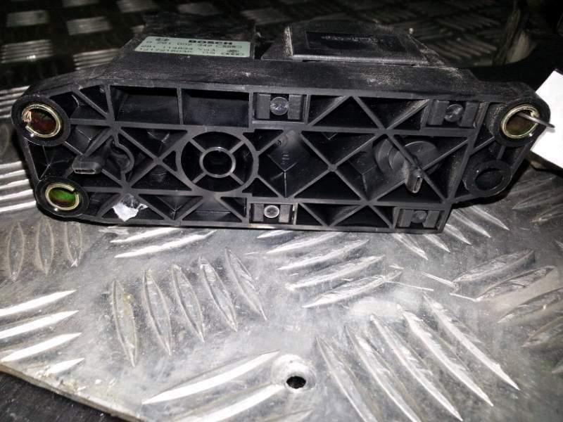 Pedale acceleratore usato Audi A3 1.9 tdi del 2002