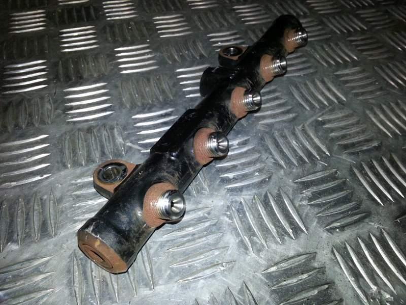 Flauto iniezione usato Citro&euml;n C4 2.0 hdi 9681649580