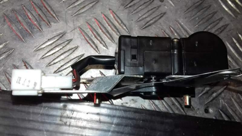 Motorino attuatore caldaietta Hyundai Santa Fe 2.0 CRDI del 2001